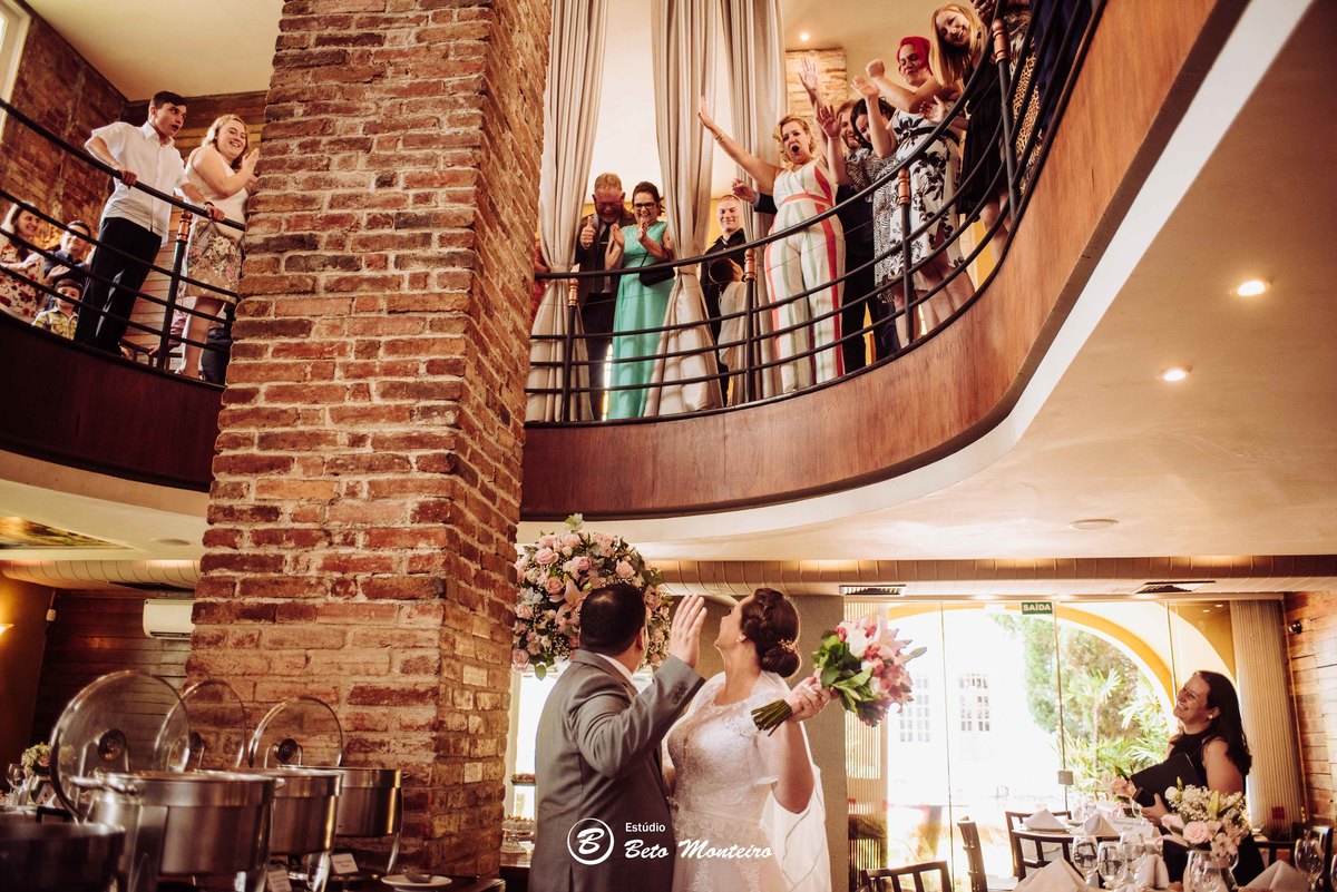 fotografo de casamento - fotografia - videos de casamento - filmagem - casamento - cinegrafista - filmmaker - wedding - produtora - curitiba - estudio beto monteiro - casal - nathaly e celso - dom parma - salão marly -