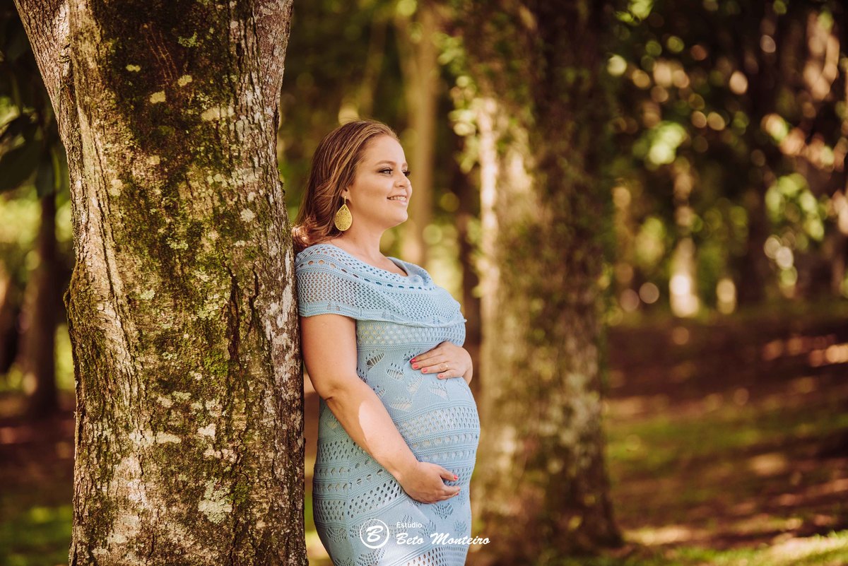Book Gestante e Familia em Curitiba - Book de gestante lifestyle - Fotos ao ar livre - Grávida - Gestação - Estudio Beto Monteiro - jardim botanico - barbara couto - dione