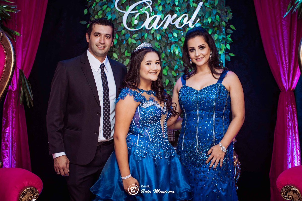 Aniversário de 15 anos - Cobertura fotografica - Cobertura de filmagem - Foto e Filmagem de 15 anos - Debutante - Estúdio Beto Monteiro - Curitiba - fotografo de 15 anos - sessao de fotos - book de fotos - book de 15 anos - fotografo - anah - carol corre