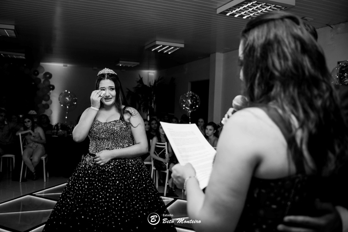 Aniversário de 15 anos - Cobertura fotografica - Cobertura de filmagem - Foto e Filmagem de 15 anos - Debutante - Estúdio Beto Monteiro - Curitiba - fotografo de 15 anos - sessao de fotos - book de fotos - book de 15 anos - fotografo - anah - carol corre