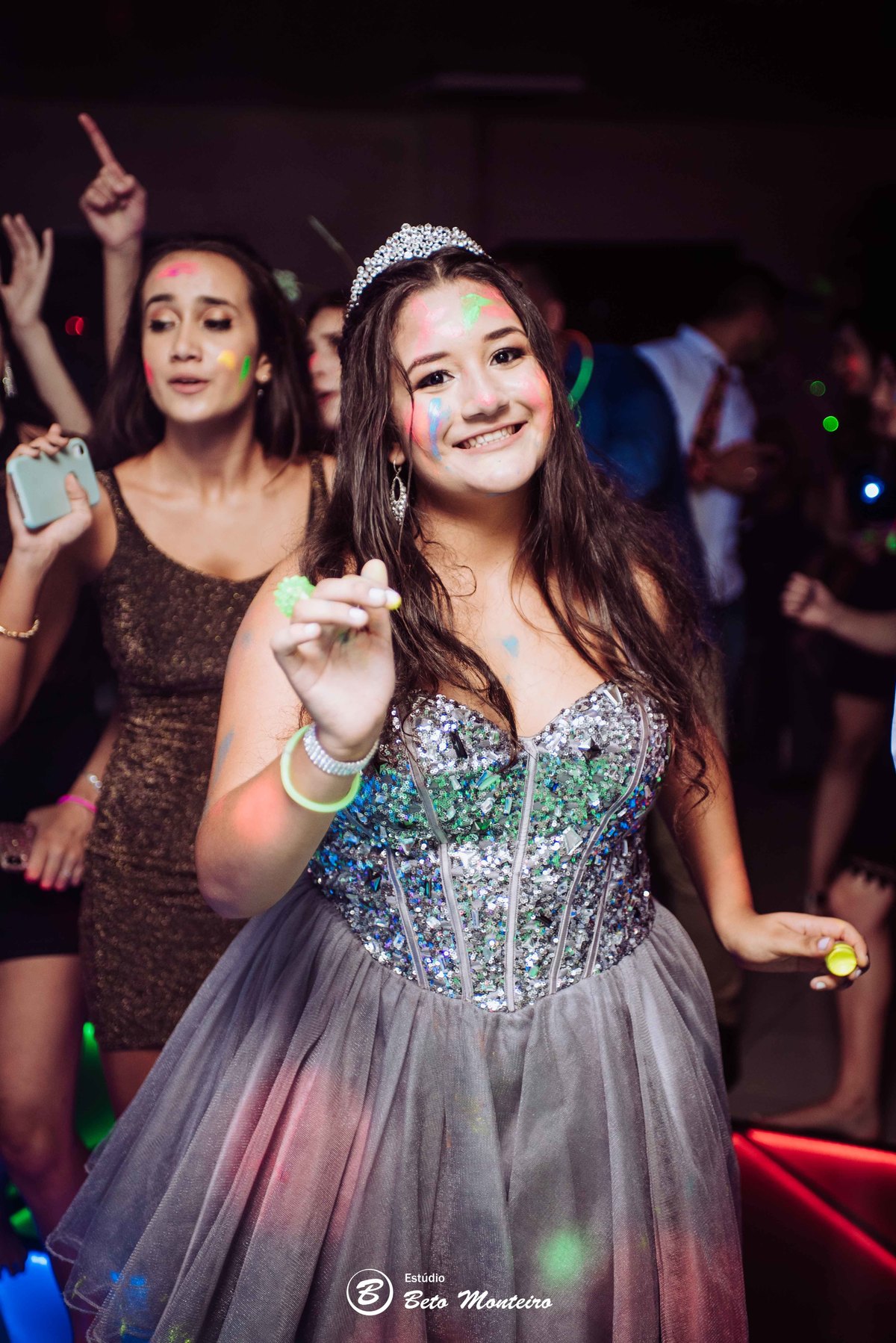Aniversário de 15 anos - Cobertura fotografica - Cobertura de filmagem - Foto e Filmagem de 15 anos - Debutante - Estúdio Beto Monteiro - Curitiba - fotografo de 15 anos - sessao de fotos - book de fotos - book de 15 anos - fotografo - anah - carol corre