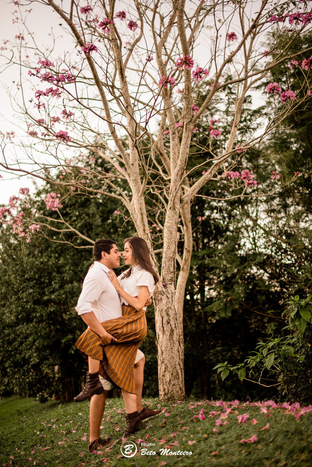 fotografo de casamento - videos de casamento - filmagem - casamento - cinegrafista - filmmaker - wedding - produtora - curitiba - estudio beto monteiro - casal - pre wedding - ianka e athaid - tingui - acre -