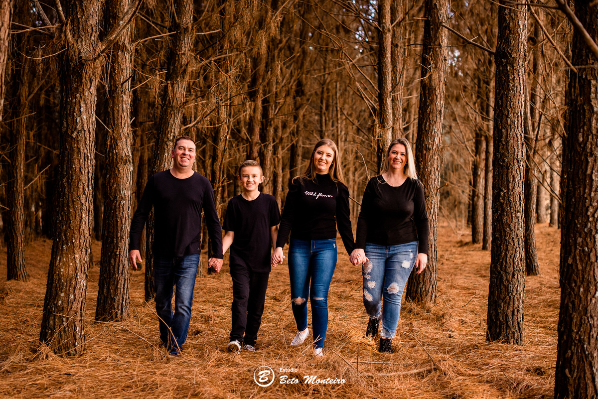 Aniversário de 15 anos - Foto e Filmagem de 15 anos - Debutante - Estúdio Beto Monteiro - Curitiba - fotografo de 15 anos - sessao de fotos - book de fotos - book de 15 anos - fotografo - cabanha matoski - tamirys