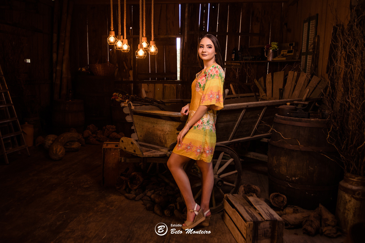 Aniversário de 15 anos - Foto e Filmagem de 15 anos - Debutante - Estúdio Beto Monteiro - Curitiba - fotografo de 15 anos - sessao de fotos - book de fotos - book de 15 anos - fotografo - bianca - família - chacara ienkot