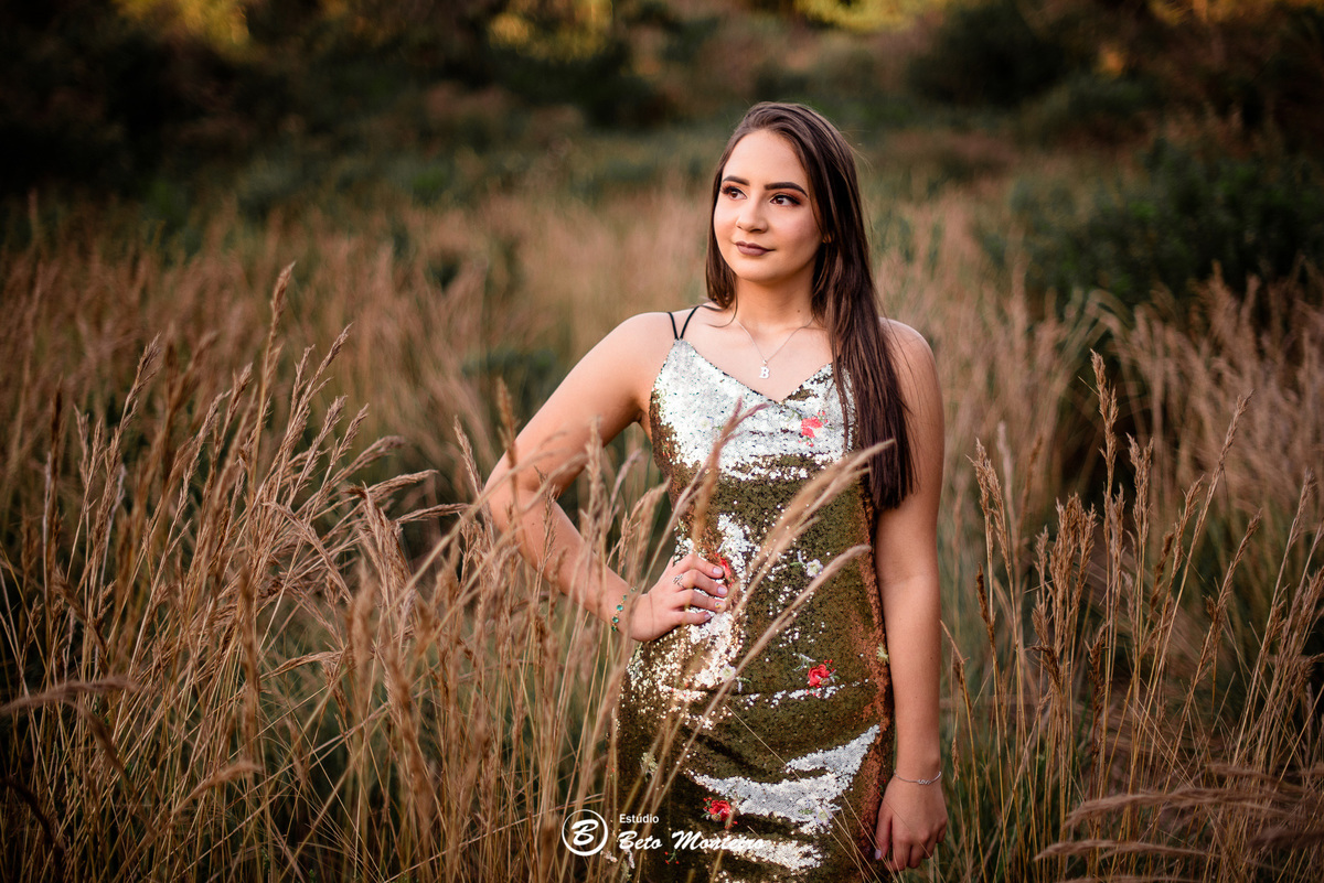 Aniversário de 15 anos - Foto e Filmagem de 15 anos - Debutante - Estúdio Beto Monteiro - Curitiba - fotografo de 15 anos - sessao de fotos - book de fotos - book de 15 anos - fotografo - bianca - família - chacara ienkot
