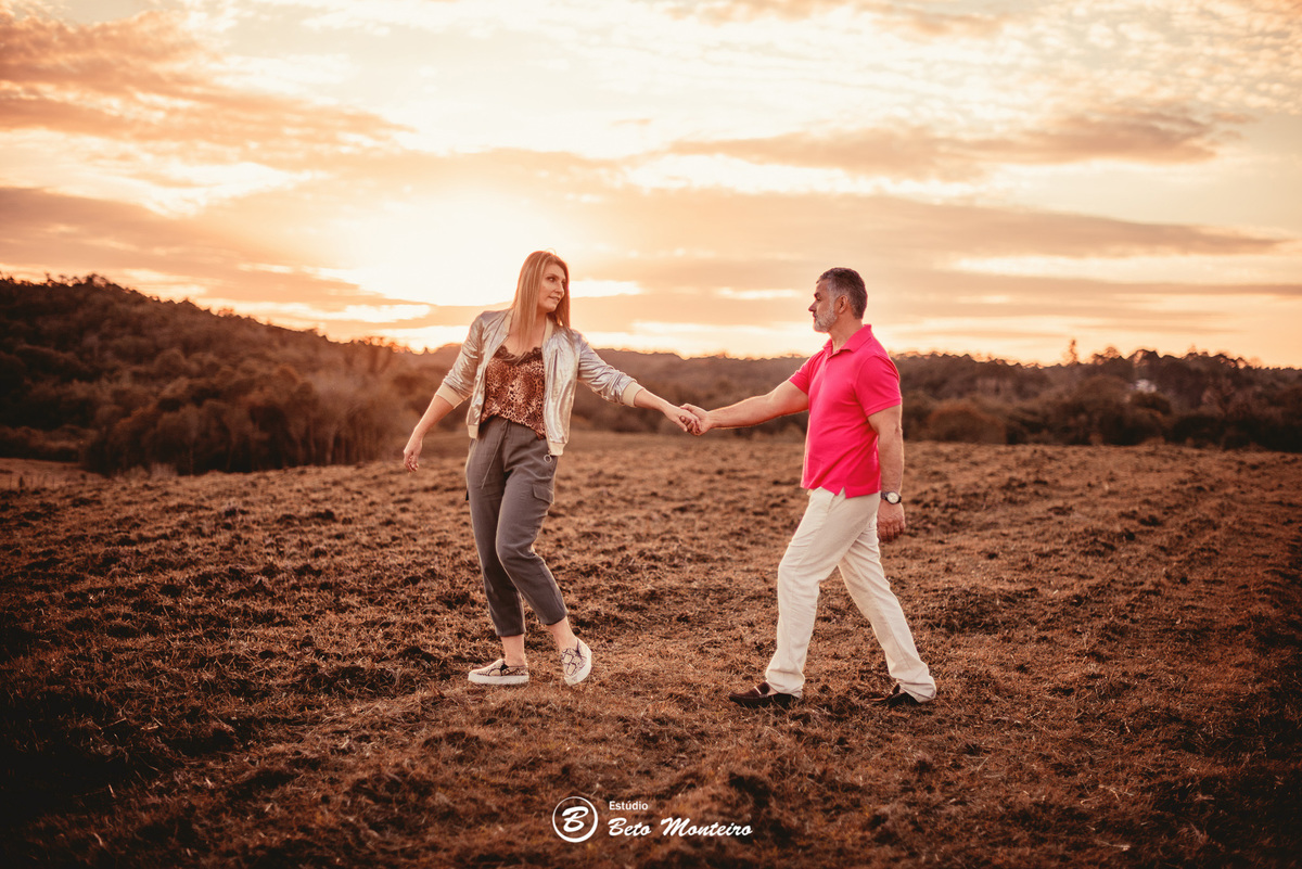 fotografo de casamento - videos de casamento - filmagem - casamento - cinegrafista - filmmaker - wedding - produtora - curitiba - estudio beto monteiro - casal - pre wedding - Mirian e Ulisses e Bella - Pet - Golden - Foto com pet - Familia