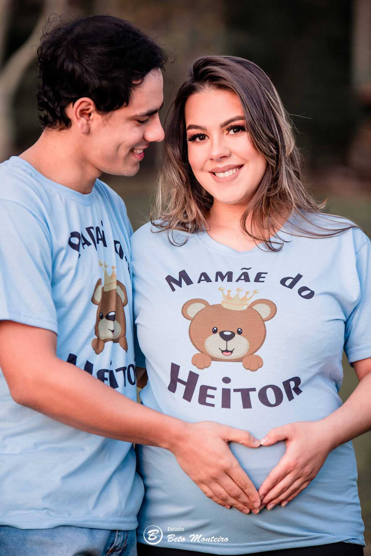 Book Gestante e Familia em Curitiba - Book de gestante lifestyle - Fotos ao ar livre - Fotos em estúdio - Grávida - Gestação - Estudio Beto Monteiro - Cabanha Matoski - Daniela - Ale - Heitor