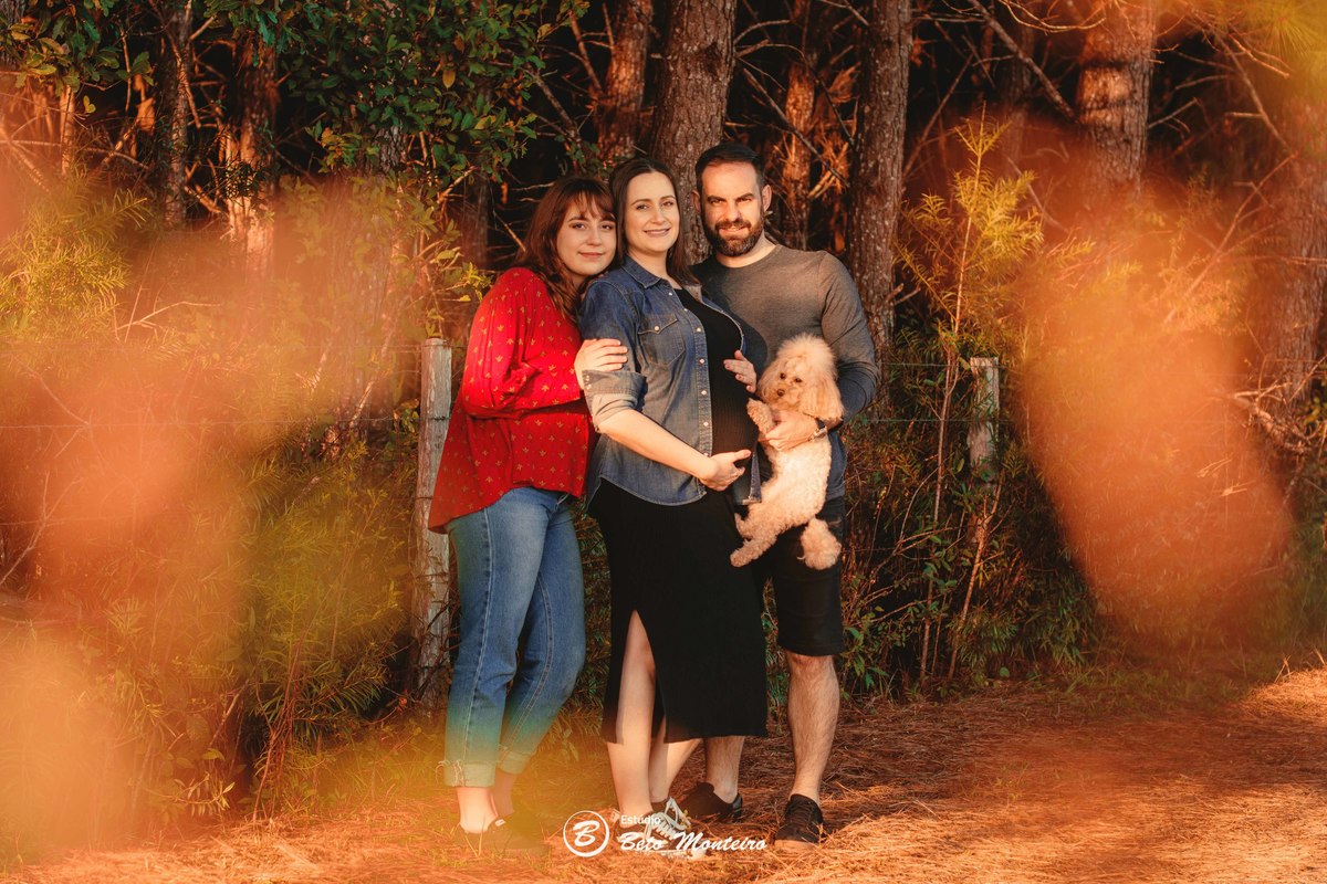 Book Gestante e Família em Curitiba - Book de gestante lifestyle - Fotos ao ar livre - Fotos em estúdio - Grávida - Gestação - Estudio Beto Monteiro - Cabanha Matoski - Lidia - Diego - Luana - Meg - Léo