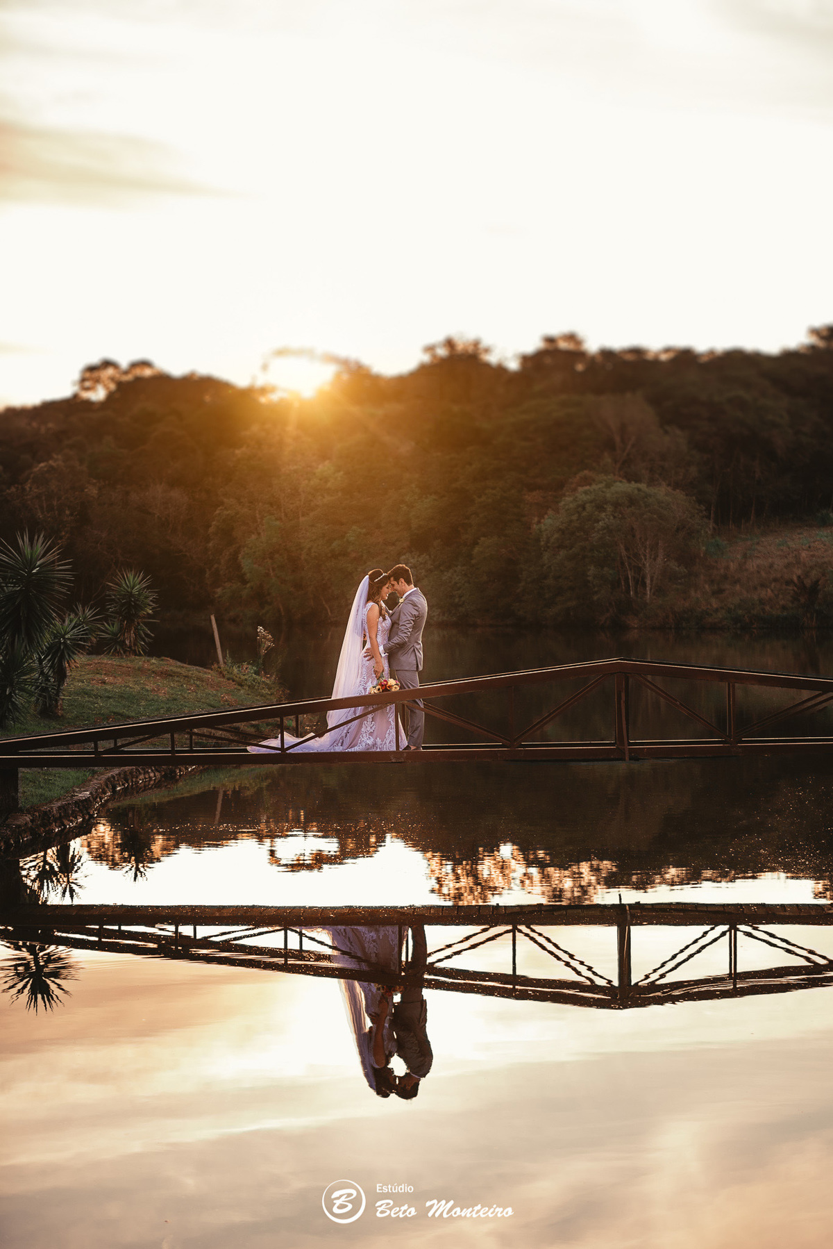 fotografo de casamento - videos de casamento - filmagem - casamento - cinegrafista - filmmaker - wedding - produtora - curitiba - estudio beto monteiro - casal - pre wedding - Tatiane e Michel - Bella Vite - Sol Cerimonialista - Flor de angelina