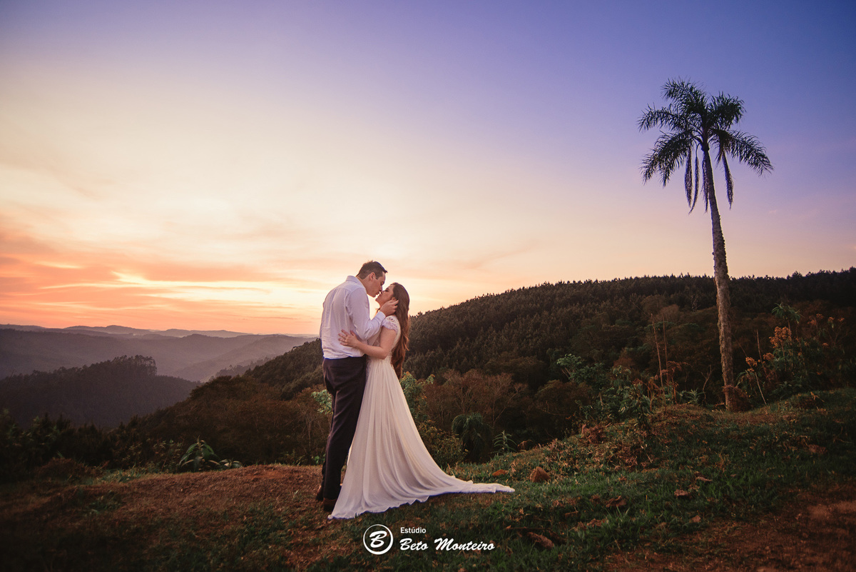 fotografo de casamento - videos de casamento - filmagem - casamento - cinegrafista - filmmaker - wedding - produtora - curitiba - estudio beto monteiro - casal - pre wedding - Thaynara e Demerval - Ribeirão das Flores - vestido com manga - castro