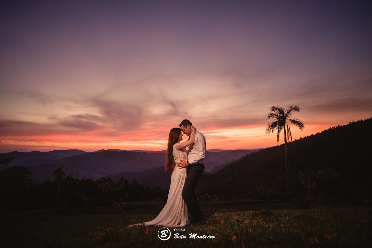 fotografo de casamento - videos de casamento - filmagem - casamento - cinegrafista - filmmaker - wedding - produtora - curitiba - estudio beto monteiro - casal - pre wedding - Thaynara e Demerval - Ribeirão das Flores - vestido com manga - castro