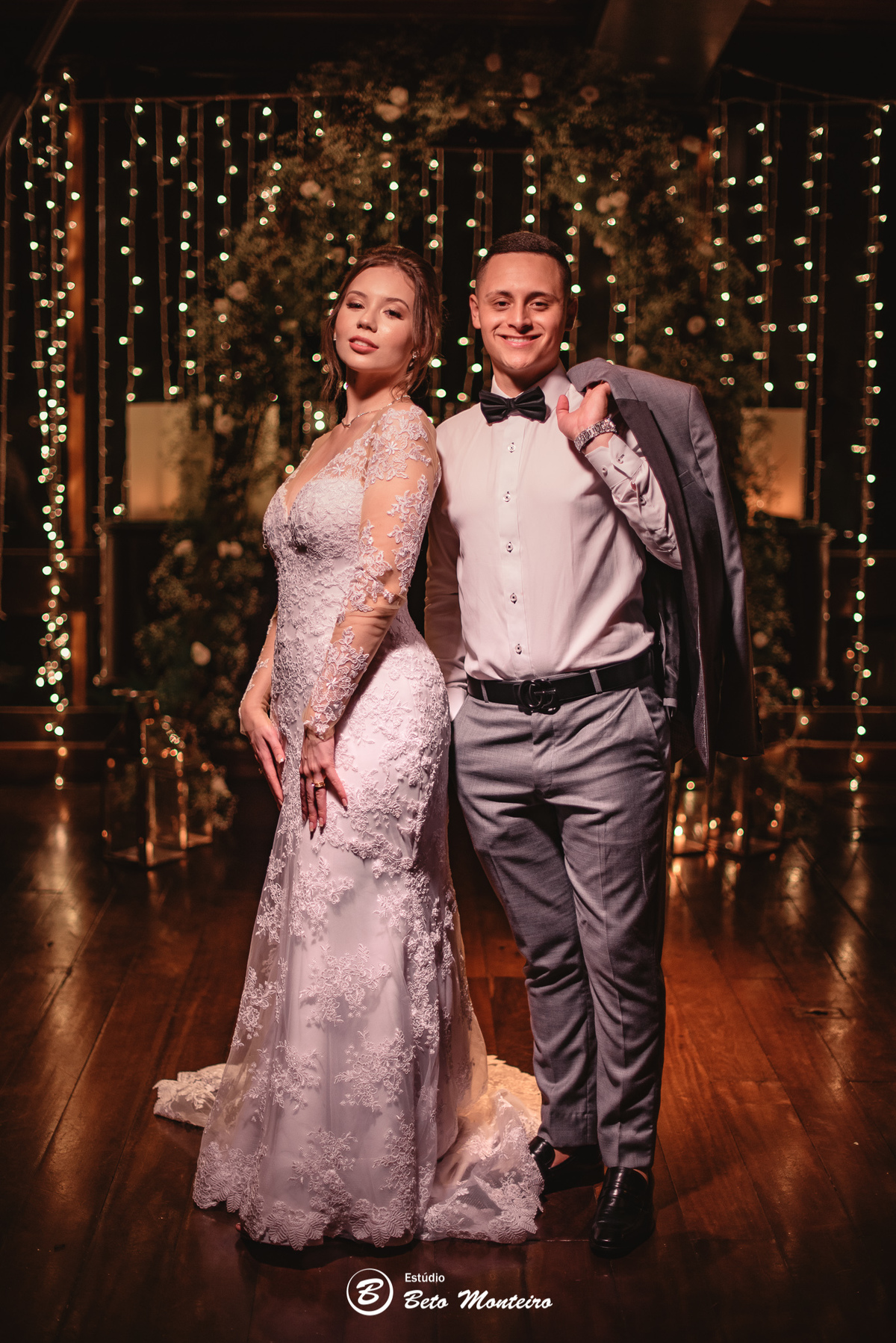 fotografo de casamento - videos de casamento - filmagem - casamento - cinegrafista - filmmaker - wedding - produtora - curitiba - estudio beto monteiro - casal - pre wedding - ana e matheus - le rechaud - first look - noiva se maquiando -