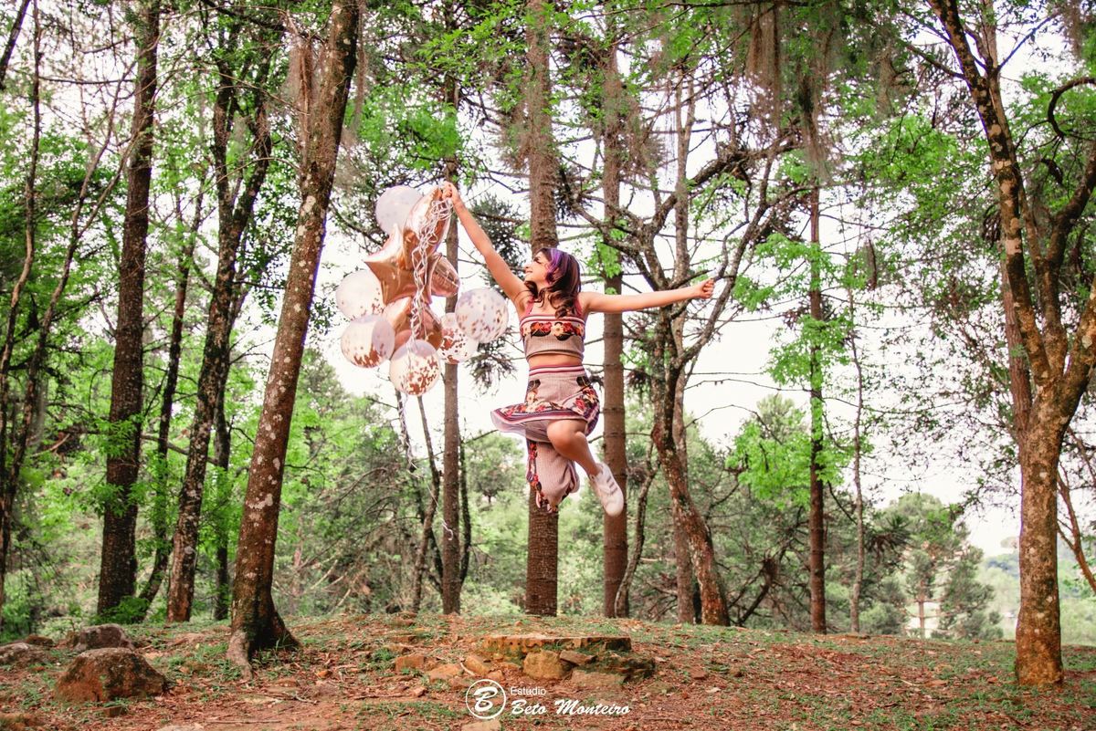 Aniversário de 15 anos - Foto e Filmagem - Debutante - Estúdio Beto Monteiro - Curitiba - fotografo de 15 anos - sessao de fotos - book de fotos - book de 15 anos - fotografo - Gabi - Rober e Gabi - Ana Cecilia - memorial ucraniano - parque tingui
