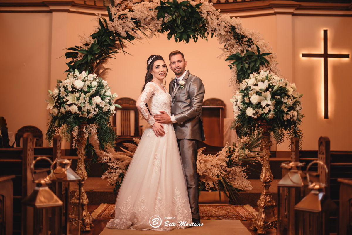 fotografo de casamento - videos de casamento - filmagem - casamento - cinegrafista - filmmaker - wedding - produtora - curitiba - estudio beto monteiro - casal - pre wedding - ana fernanda e leandro maneira - igreja presbiteriana - dom parma