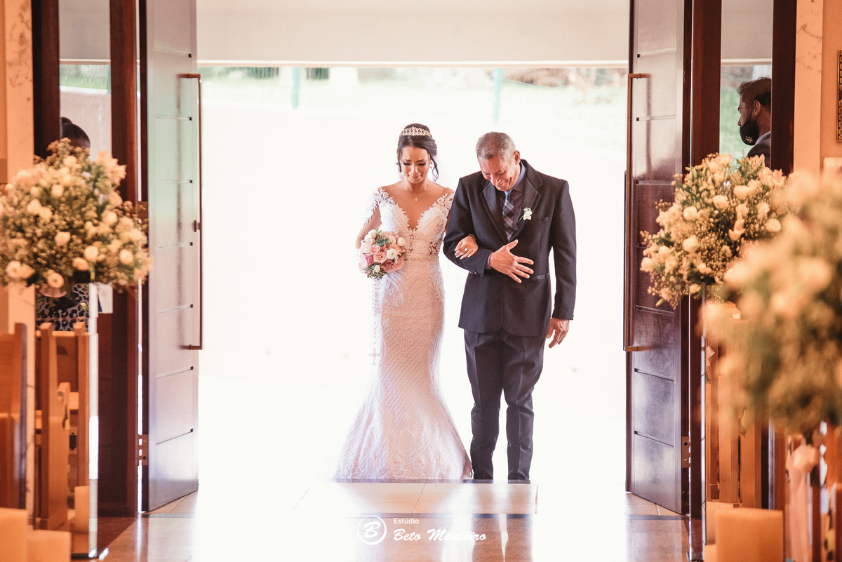 fotografo de casamento - videos de casamento - filmagem - casamento - cinegrafista - filmmaker - wedding - produtora - curitiba - estudio beto monteiro - casal - pre wedding - Jady e Daniel - Santuário São Francisco de Assis - Sal e Brasa - Curitiba