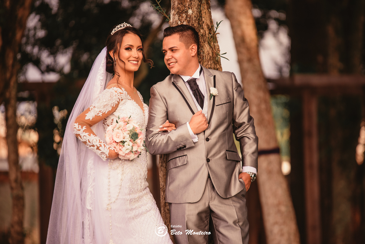 fotografo de casamento - videos de casamento - filmagem - casamento - cinegrafista - filmmaker - wedding - produtora - curitiba - estudio beto monteiro - casal - pre wedding - Jady e Daniel - Santuário São Francisco de Assis - Sal e Brasa - Curitiba