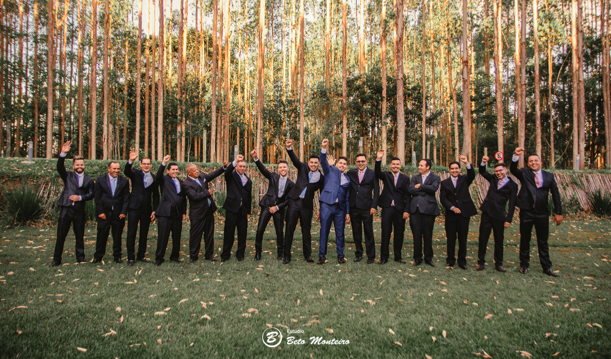 fotografo de casamento - videos de casamento - filmagem - casamento - cinegrafista - filmmaker - wedding - produtora - curitiba - estudio beto monteiro - casal - pre wedding - Thaciane e Paulo - llar eventos - artt festa - ar livre