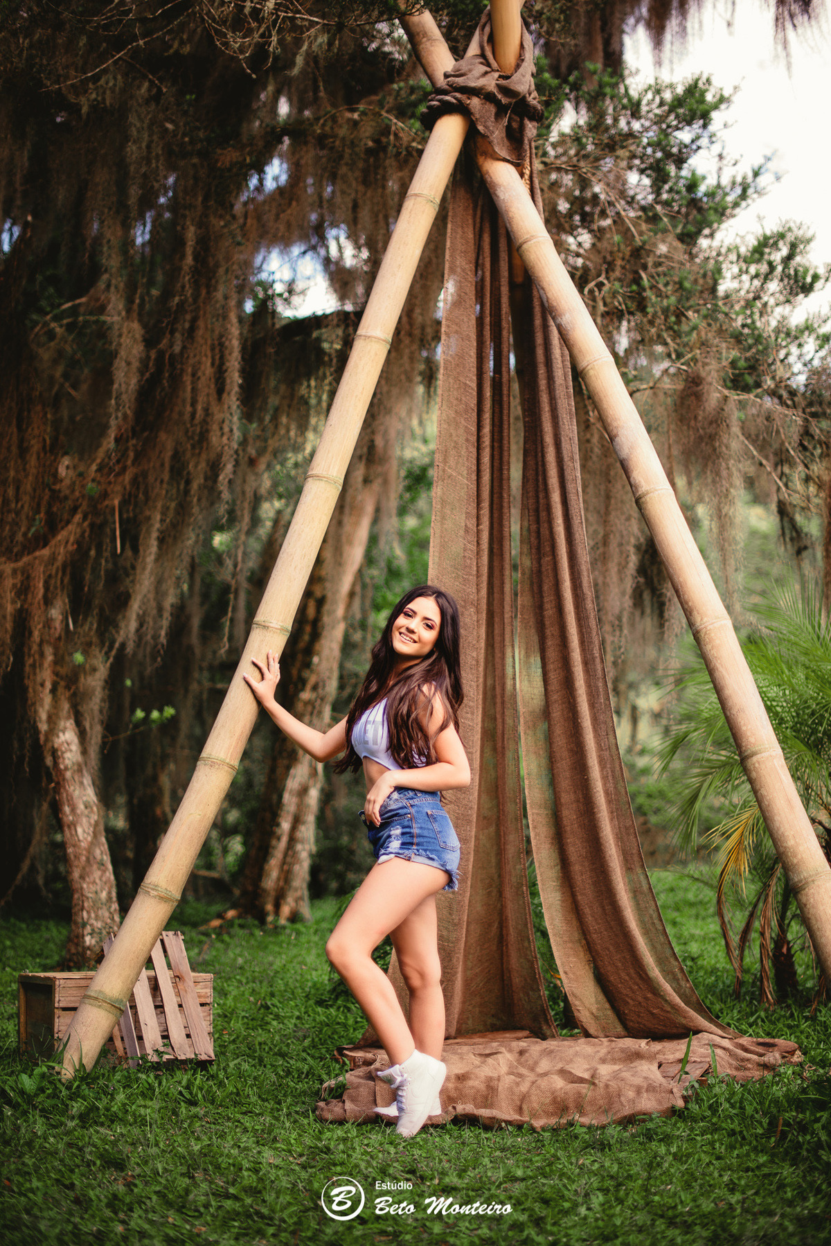 Aniversário de 15 anos - Foto e Filmagem - Debutante - Estúdio Beto Monteiro - Curitiba - fotografo de 15 anos - sessao de fotos - book de fotos - book de 15 anos - fotografo - isabella bozza - bella - bozza - chacara ienkot - vestido - roze bozza