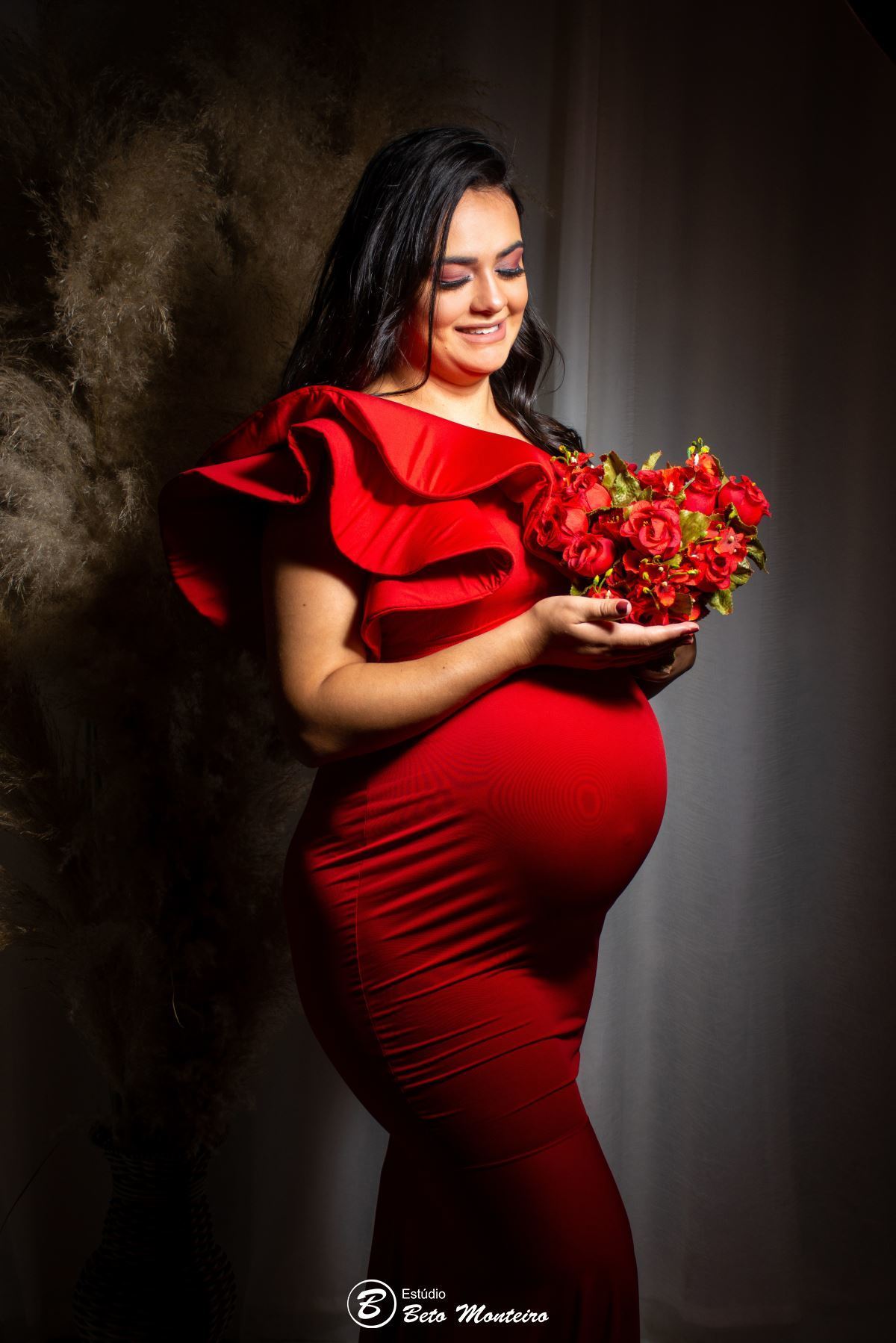 Book Gestante e Familia em Curitiba - Book de gestante em estúdio - ensaio de gestante - book em estúdio - sessão fotográfica - Grávida - Gestação - Estudio Beto Monteiro - Glauciane - Glau - Rodrigo - Maya - Maitê