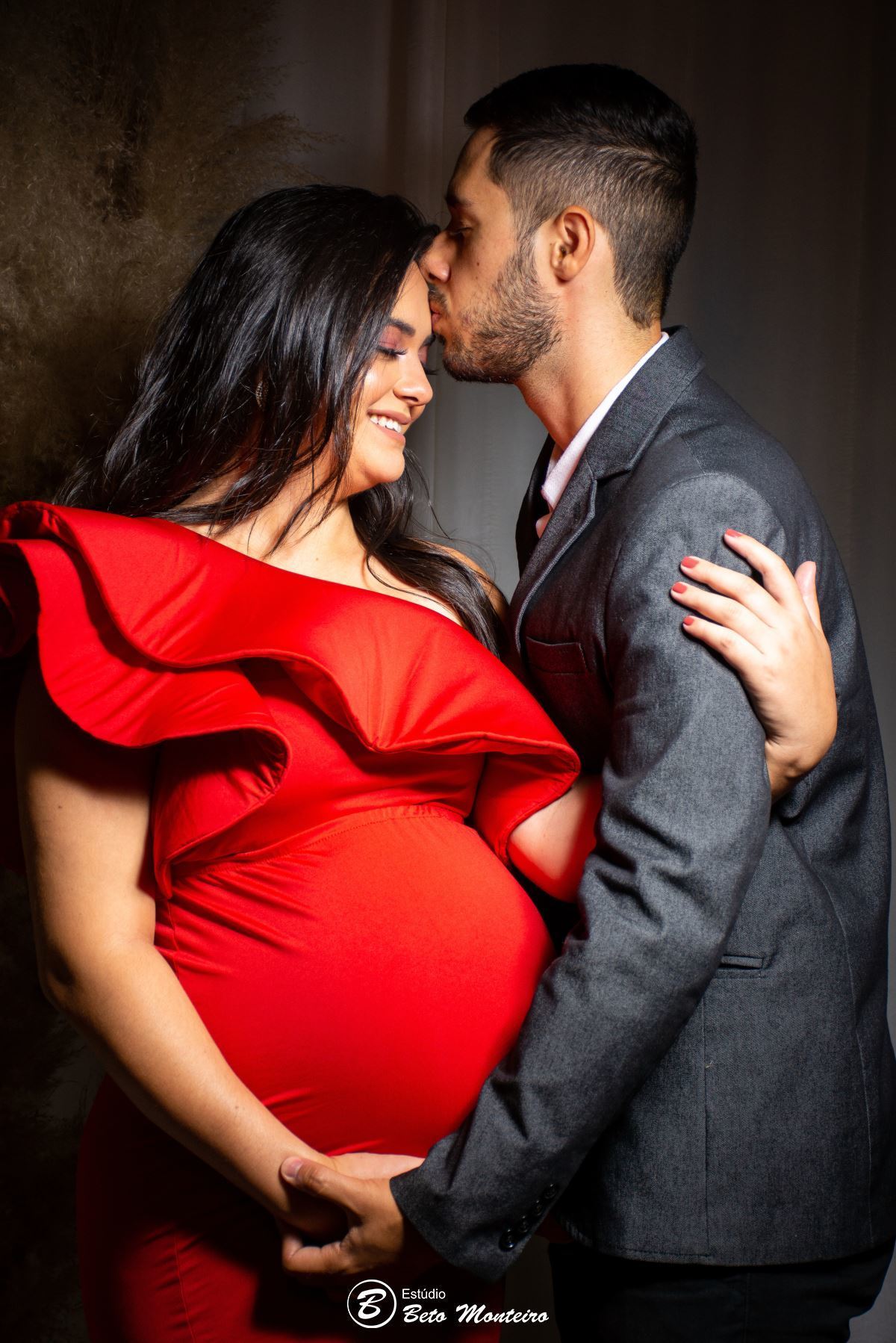 Book Gestante e Familia em Curitiba - Book de gestante em estúdio - ensaio de gestante - book em estúdio - sessão fotográfica - Grávida - Gestação - Estudio Beto Monteiro - Glauciane - Glau - Rodrigo - Maya - Maitê