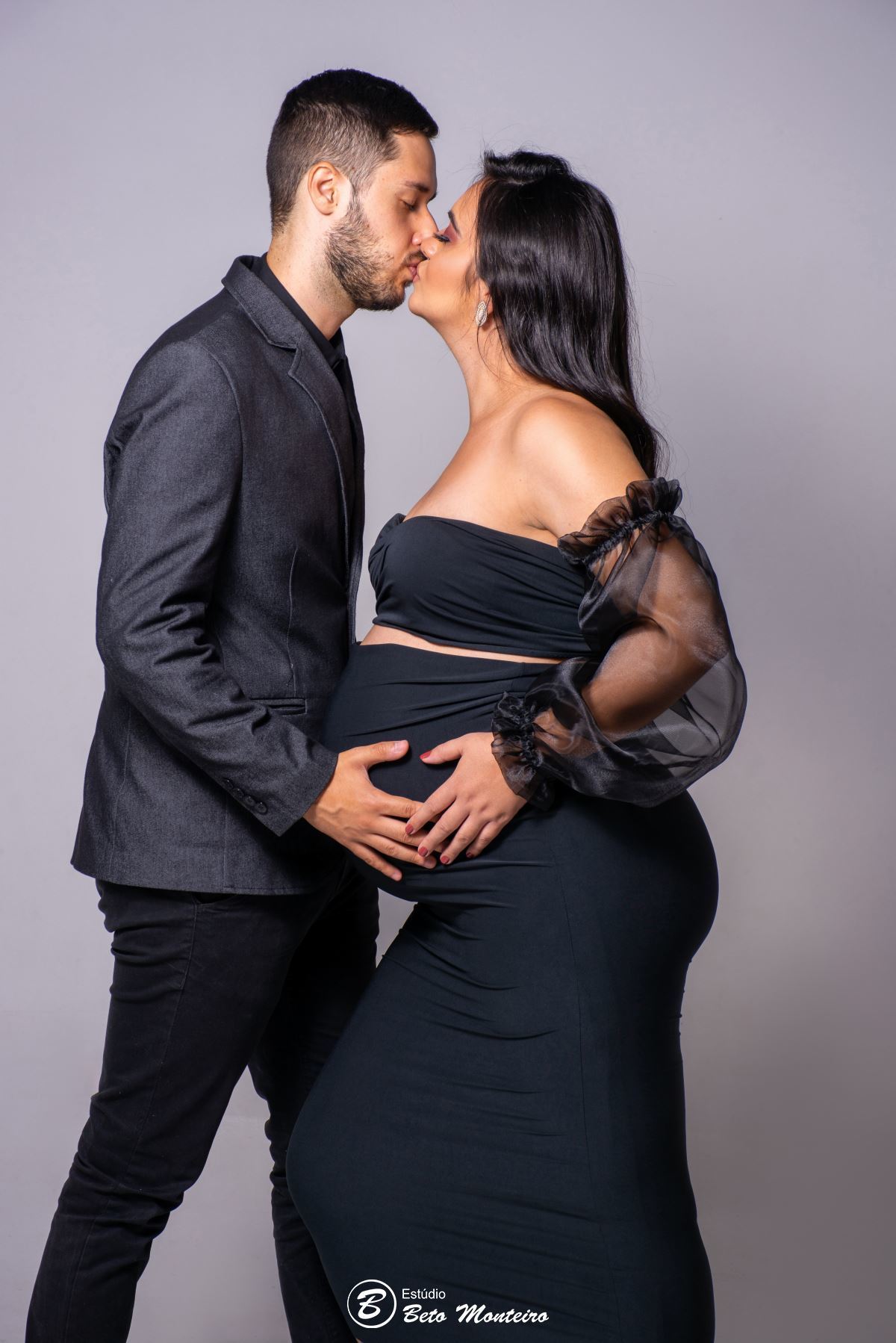 Book Gestante e Familia em Curitiba - Book de gestante em estúdio - ensaio de gestante - book em estúdio - sessão fotográfica - Grávida - Gestação - Estudio Beto Monteiro - Glauciane - Glau - Rodrigo - Maya - Maitê