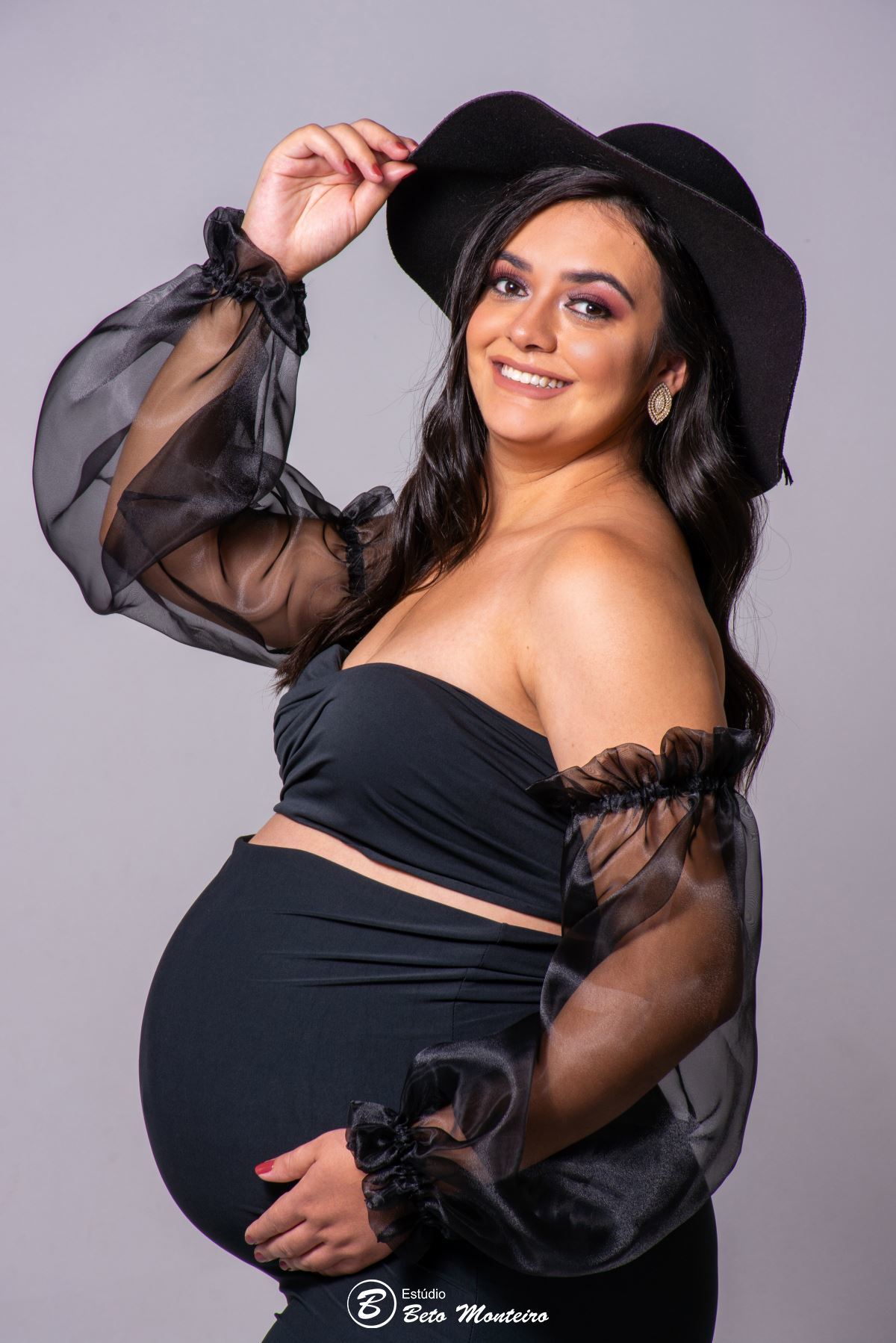 Book Gestante e Familia em Curitiba - Book de gestante em estúdio - ensaio de gestante - book em estúdio - sessão fotográfica - Grávida - Gestação - Estudio Beto Monteiro - Glauciane - Glau - Rodrigo - Maya - Maitê
