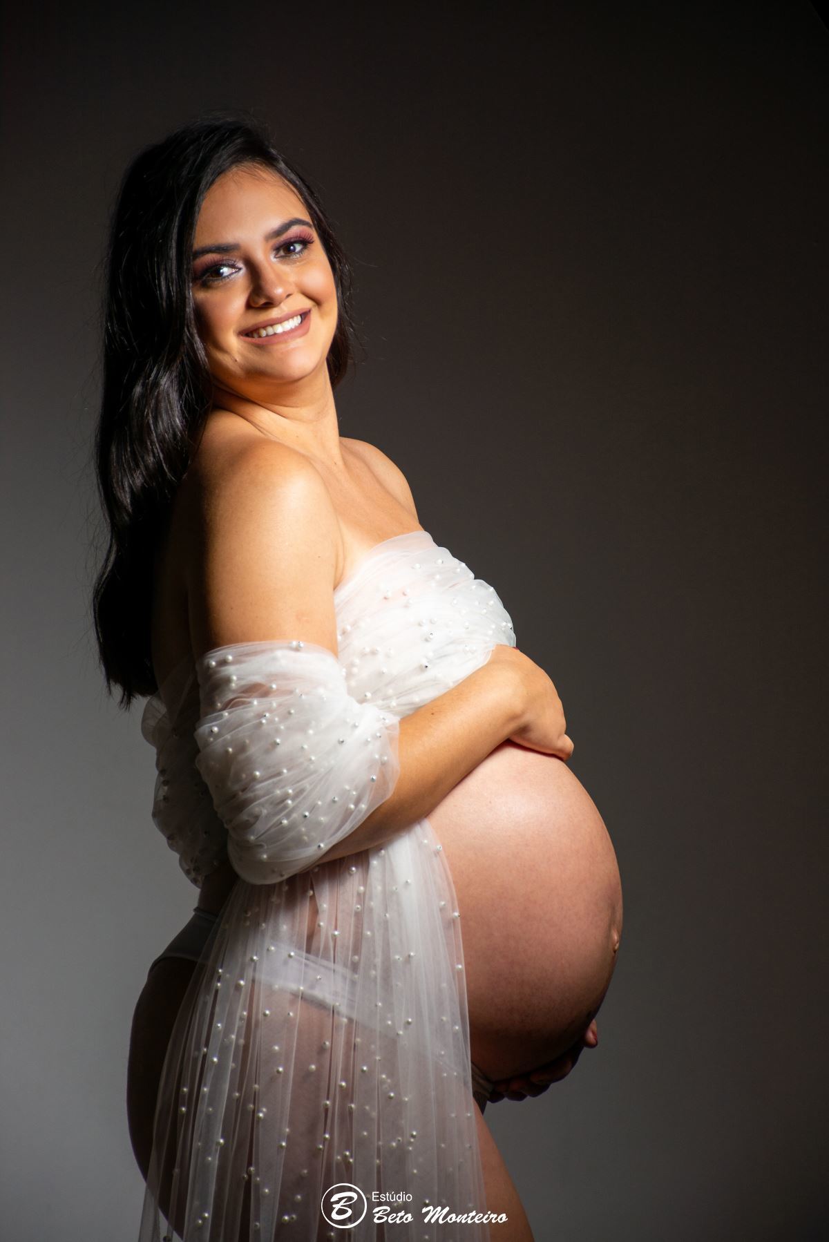 Book Gestante e Familia em Curitiba - Book de gestante em estúdio - ensaio de gestante - book em estúdio - sessão fotográfica - Grávida - Gestação - Estudio Beto Monteiro - Glauciane - Glau - Rodrigo - Maya - Maitê