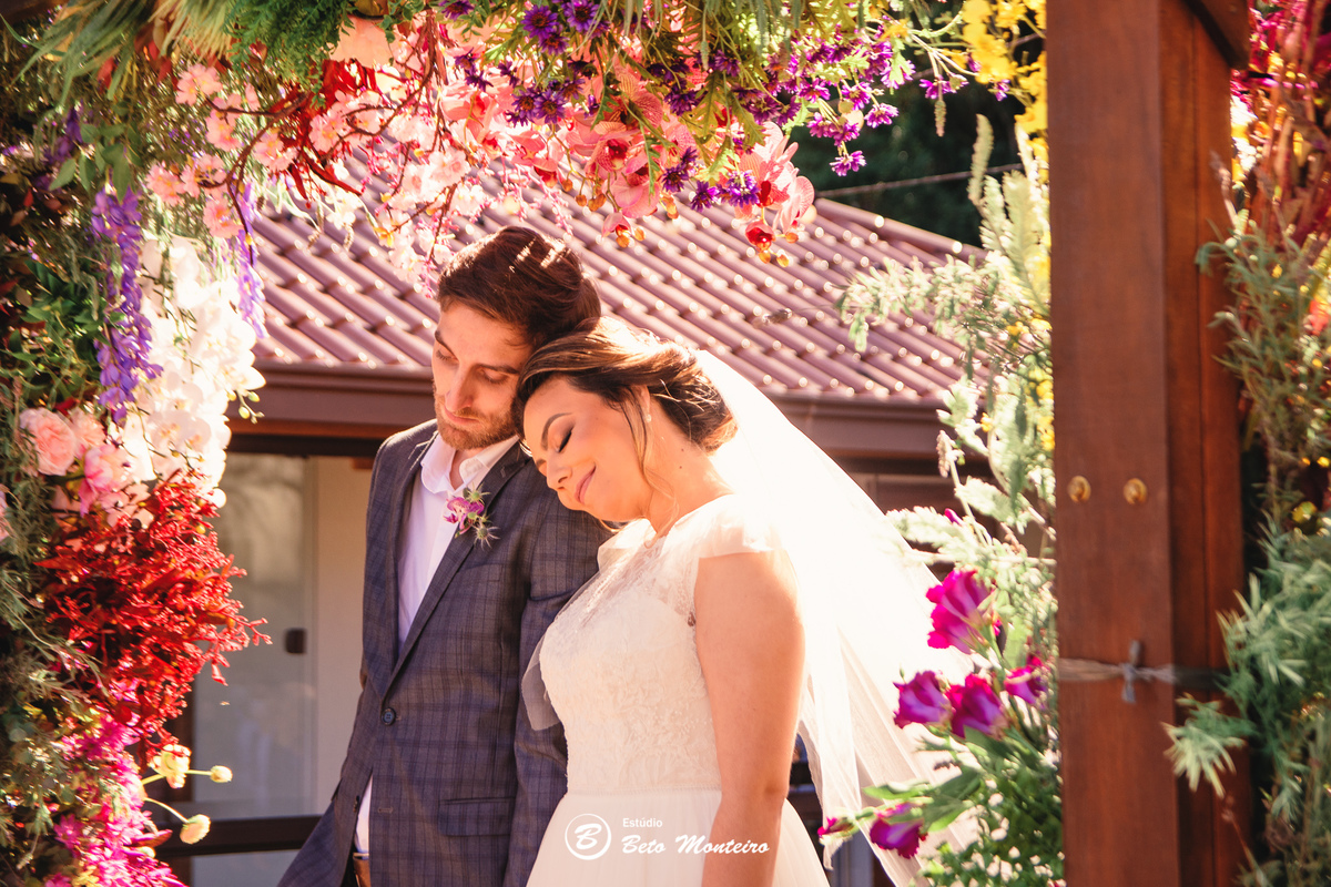 fotografo de casamento - videos de casamento - filmagem - casamento - cinegrafista - filmmaker - wedding - produtora - curitiba - estudio beto monteiro - casal - pre wedding - Renata e Silas - Ar livre - casamento civil - chacara do rocio - decoração