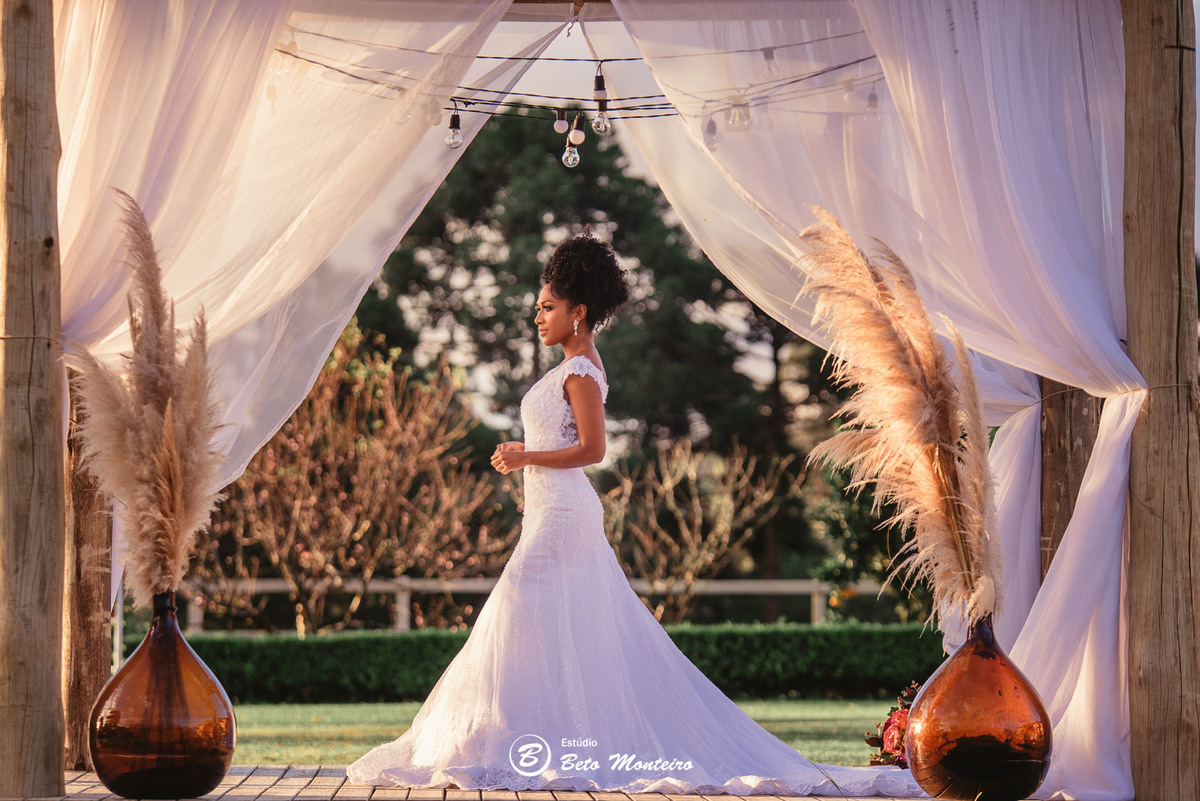fotografo de casamento - videos de casamento - filmagem - casamento - cinegrafista - filmmaker - wedding - produtora - curitiba - estudio beto monteiro - casal - pre wedding - editorial - chacara sentinela - impacto noivas - vestido