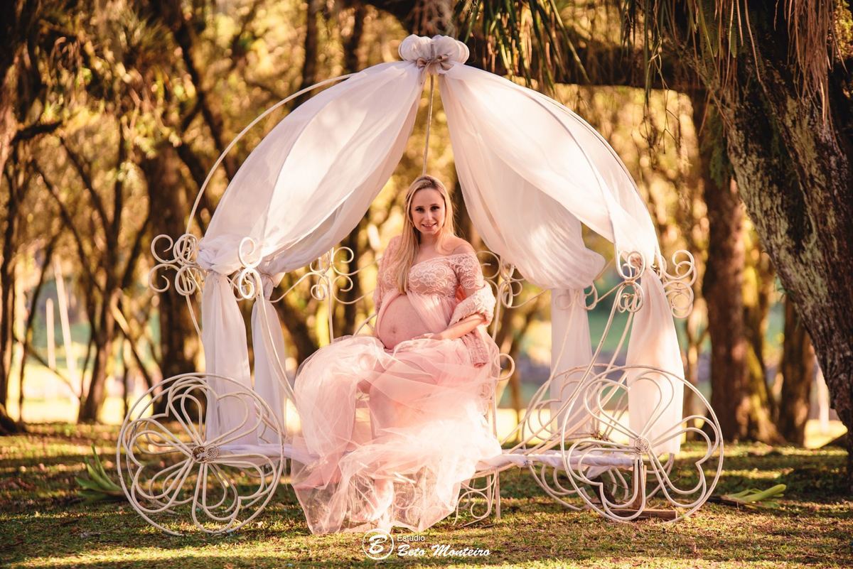 Book Gestante e Familia em Curitiba - Book gestante São José dos Pinhais - Book de gestante lifestyle - Fotos ao ar livre - Grávida - Gestação - Estudio Beto Monteiro - Chácara Ienkot - Fabi - Miguel - Fabiane Prociv