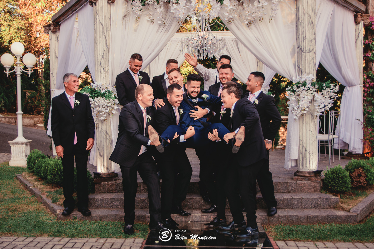 fotografo de casamento - videos de casamento - filmagem - casamento - cinegrafista - filmmaker - wedding - produtora - curitiba - estudio beto monteiro - casal - pre wedding - castello reale - daiane e jeferson - igor francisconi - castelo