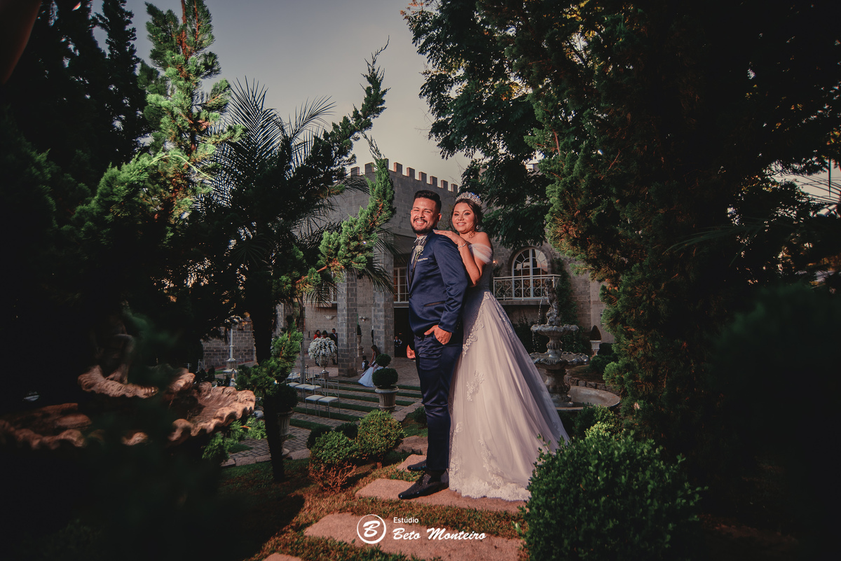 fotografo de casamento - videos de casamento - filmagem - casamento - cinegrafista - filmmaker - wedding - produtora - curitiba - estudio beto monteiro - casal - pre wedding - castello reale - daiane e jeferson - igor francisconi - castelo