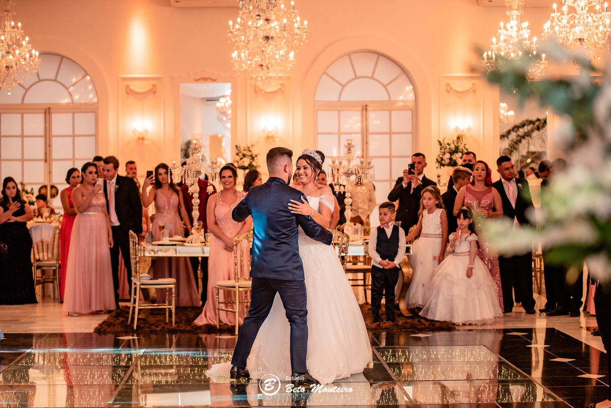 fotografo de casamento - videos de casamento - filmagem - casamento - cinegrafista - filmmaker - wedding - produtora - curitiba - estudio beto monteiro - casal - pre wedding - castello reale - daiane e jeferson - igor francisconi - castelo