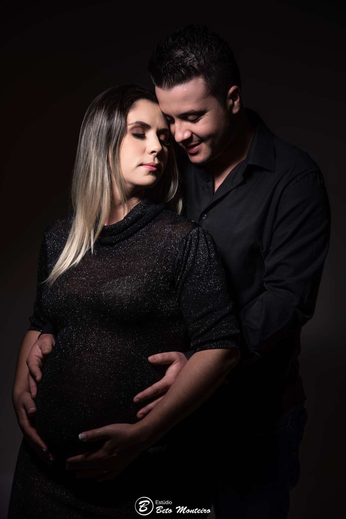 Book fotografico de Gestante - Book de fotos - Book Gestante - Book Grávida - Book Gestacional - Sessão de gravida - Sessão de gestante - Estúdio Beto Monteiro - Curitiba