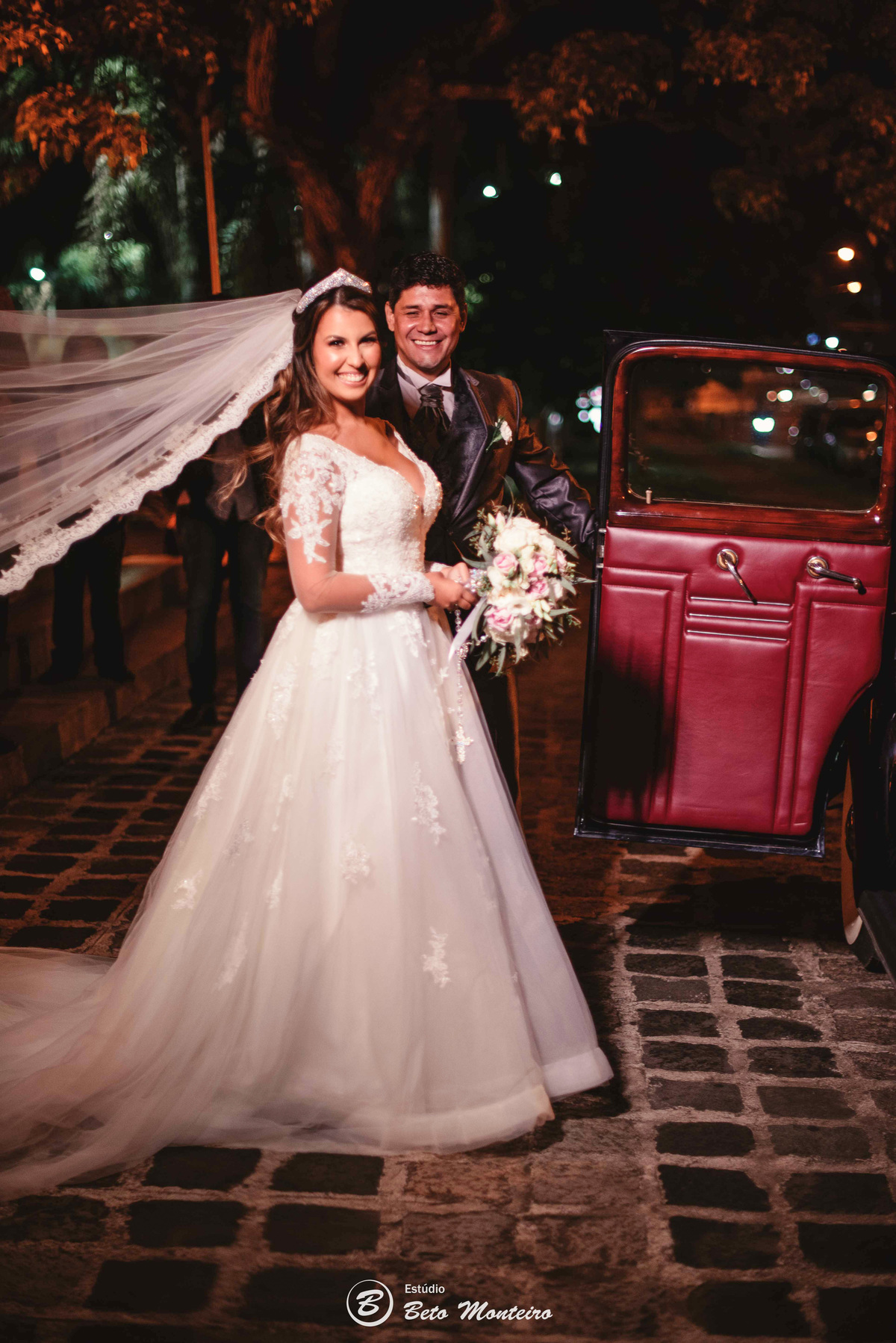 fotografo de casamento - videos de casamento - filmagem - casamento - cinegrafista - filmmaker - wedding - produtora - curitiba - estudio beto monteiro - casal - pre wedding - beatriz e marcos - Igreja Bom Jesus do Cabral - Indra Catering - CA eventos