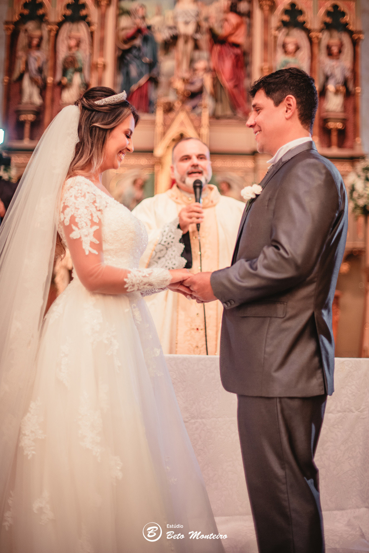 fotografo de casamento - videos de casamento - filmagem - casamento - cinegrafista - filmmaker - wedding - produtora - curitiba - estudio beto monteiro - casal - pre wedding - beatriz e marcos - Igreja Bom Jesus do Cabral - Indra Catering - CA eventos