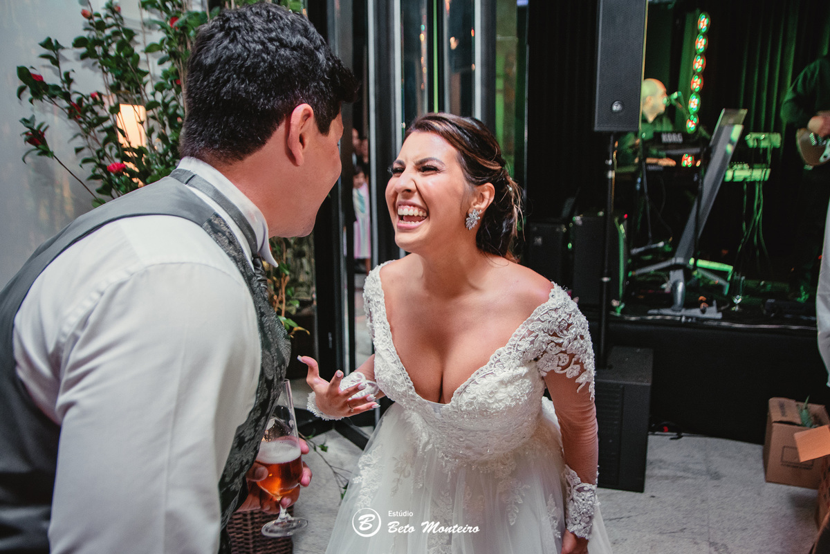 fotografo de casamento - videos de casamento - filmagem - casamento - cinegrafista - filmmaker - wedding - produtora - curitiba - estudio beto monteiro - casal - pre wedding - beatriz e marcos - Igreja Bom Jesus do Cabral - Indra Catering - CA eventos