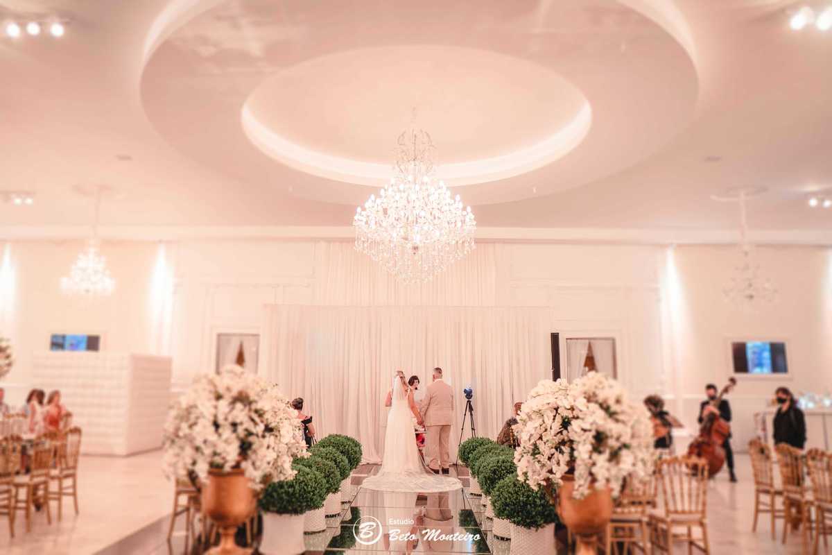 fotografo de casamento - videos de casamento - filmagem - casamento - cinegrafista - filmmaker - wedding - produtora - curitiba - estudio beto monteiro - casal - pre wedding - djnifer e julio - castello reale - lac eventos - luan