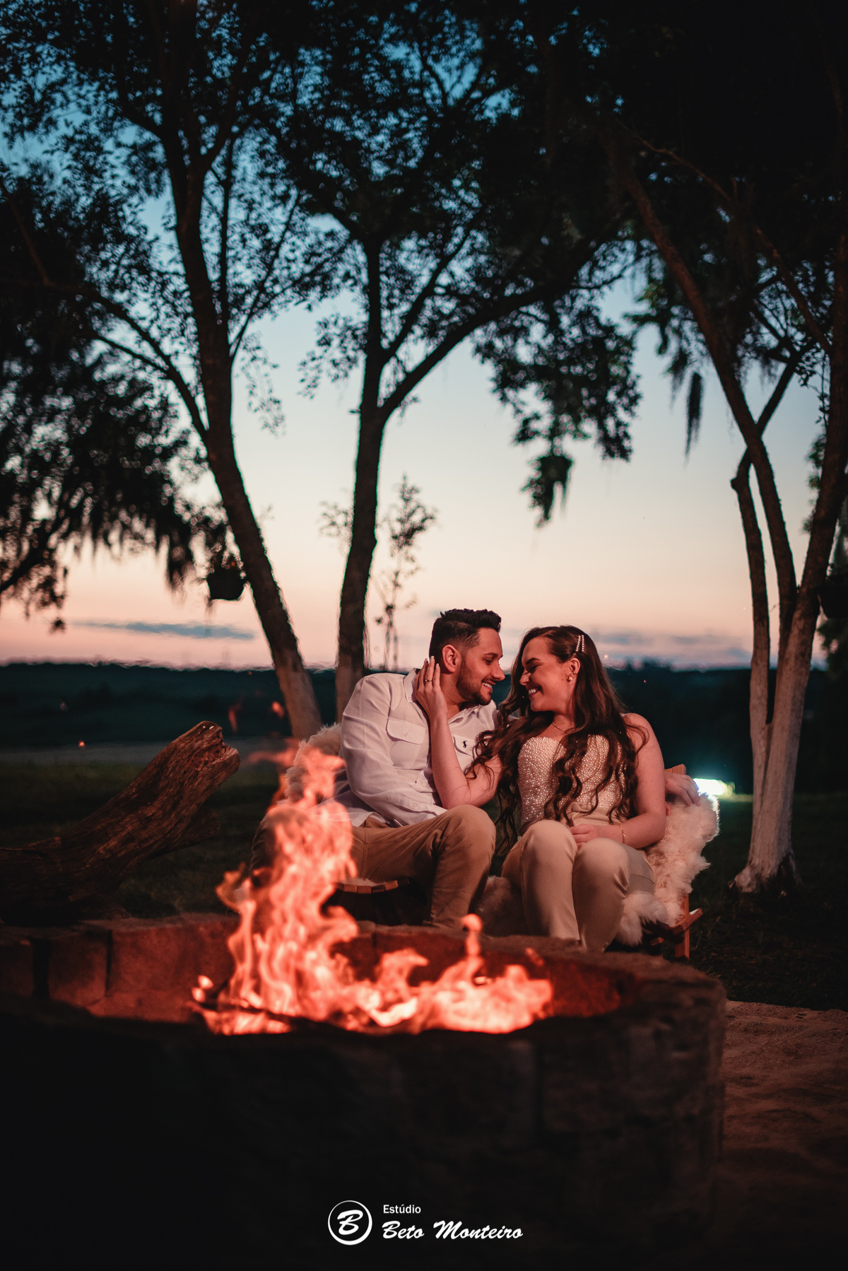 fotografo de casamento - videos de casamento - filmagem - casamento - cinegrafista - filmmaker - wedding - produtora - curitiba - estudio beto monteiro - casal - pre wedding - millena e anderson - plantação trigo - espaço do campo - por do sol - cachoeira
