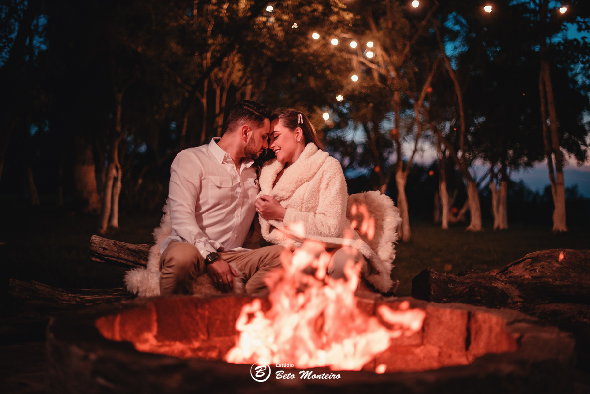 fotografo de casamento - videos de casamento - filmagem - casamento - cinegrafista - filmmaker - wedding - produtora - curitiba - estudio beto monteiro - casal - pre wedding - millena e anderson - plantação trigo - espaço do campo - por do sol - cachoeira
