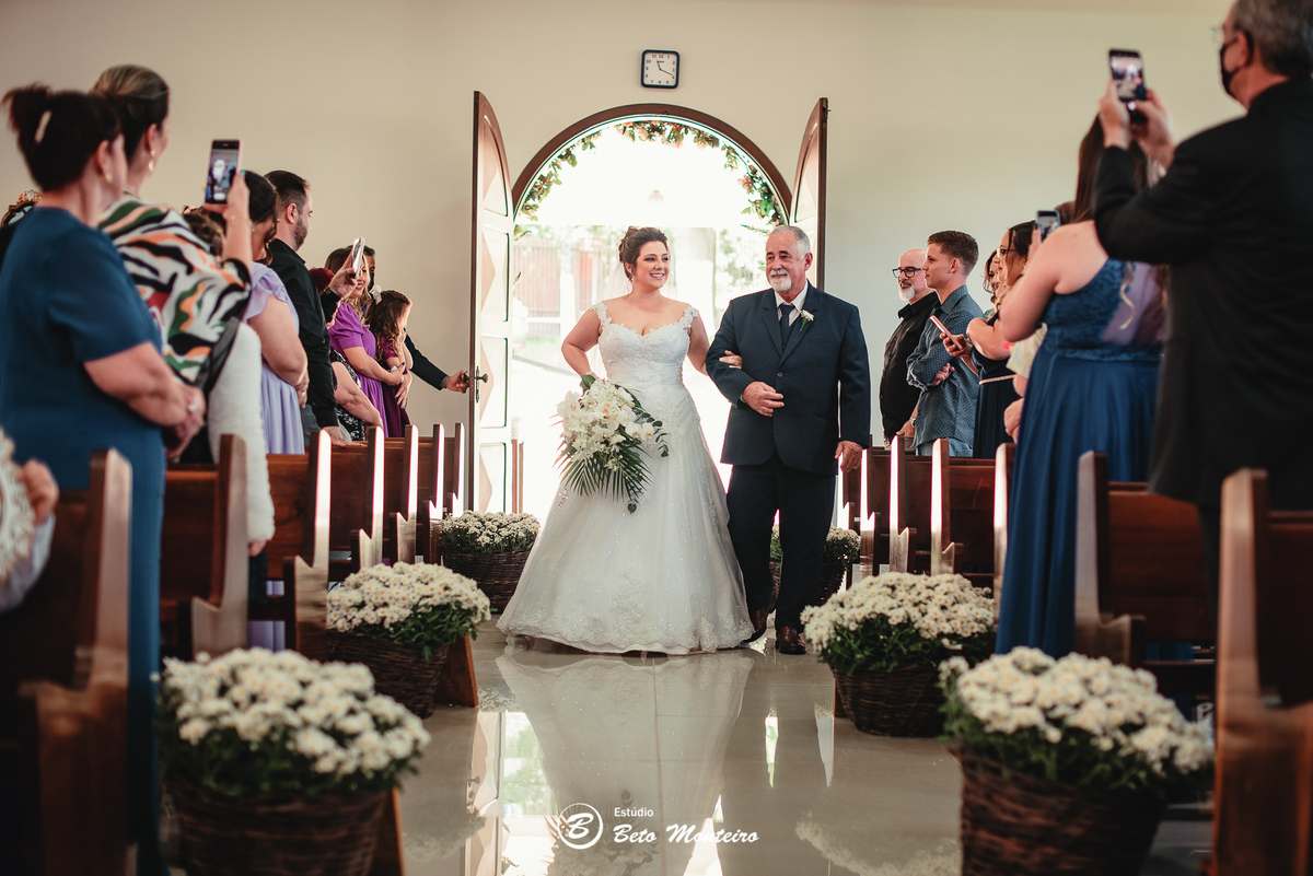 fotografo de casamento - videos de casamento - filmagem - casamento - cinegrafista - filmmaker - wedding - produtora - curitiba - estudio beto monteiro - casal - pre wedding - estephany e jefferson - chacara do rocio - tim tim - igreja sao francisco xavie
