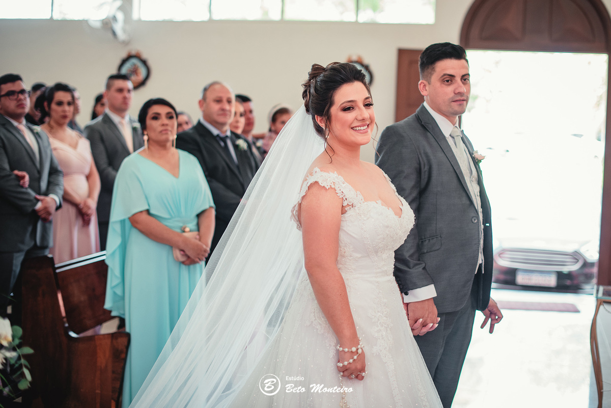 fotografo de casamento - videos de casamento - filmagem - casamento - cinegrafista - filmmaker - wedding - produtora - curitiba - estudio beto monteiro - casal - pre wedding - estephany e jefferson - chacara do rocio - tim tim - igreja sao francisco xavie