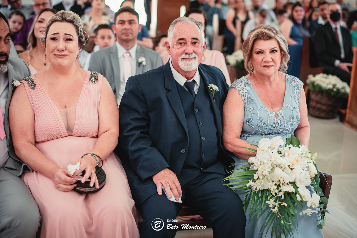 fotografo de casamento - videos de casamento - filmagem - casamento - cinegrafista - filmmaker - wedding - produtora - curitiba - estudio beto monteiro - casal - pre wedding - estephany e jefferson - chacara do rocio - tim tim - igreja sao francisco xavie
