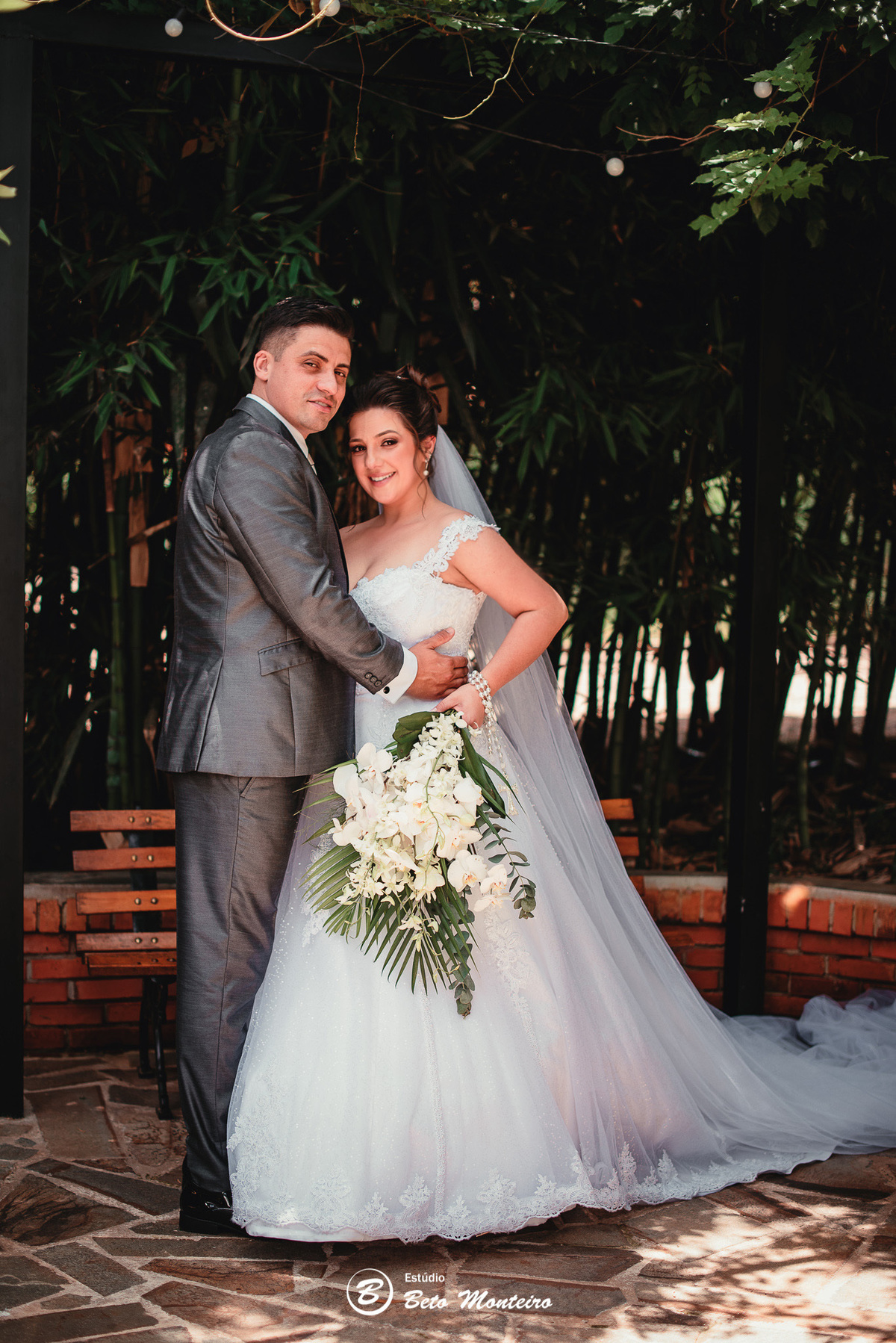 fotografo de casamento - videos de casamento - filmagem - casamento - cinegrafista - filmmaker - wedding - produtora - curitiba - estudio beto monteiro - casal - pre wedding - estephany e jefferson - chacara do rocio - tim tim - igreja sao francisco xavie