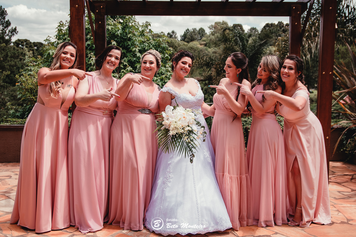 fotografo de casamento - videos de casamento - filmagem - casamento - cinegrafista - filmmaker - wedding - produtora - curitiba - estudio beto monteiro - casal - pre wedding - estephany e jefferson - chacara do rocio - tim tim - igreja sao francisco xavie