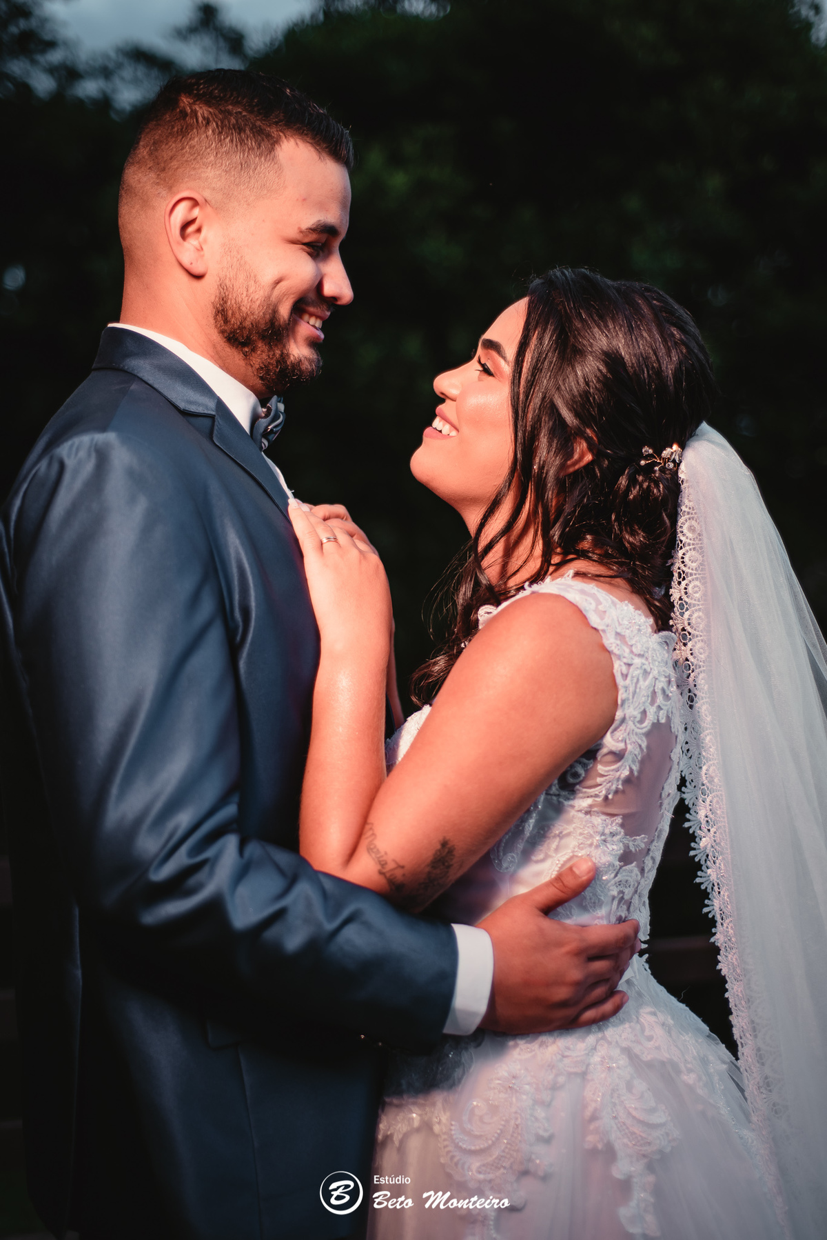 fotografo de casamento - videos de casamento - filmagem - casamento - cinegrafista - filmmaker - wedding - produtora - curitiba - estudio beto monteiro - casal - pre wedding - hellen e kawe - spazio nichele - manu torrecillas