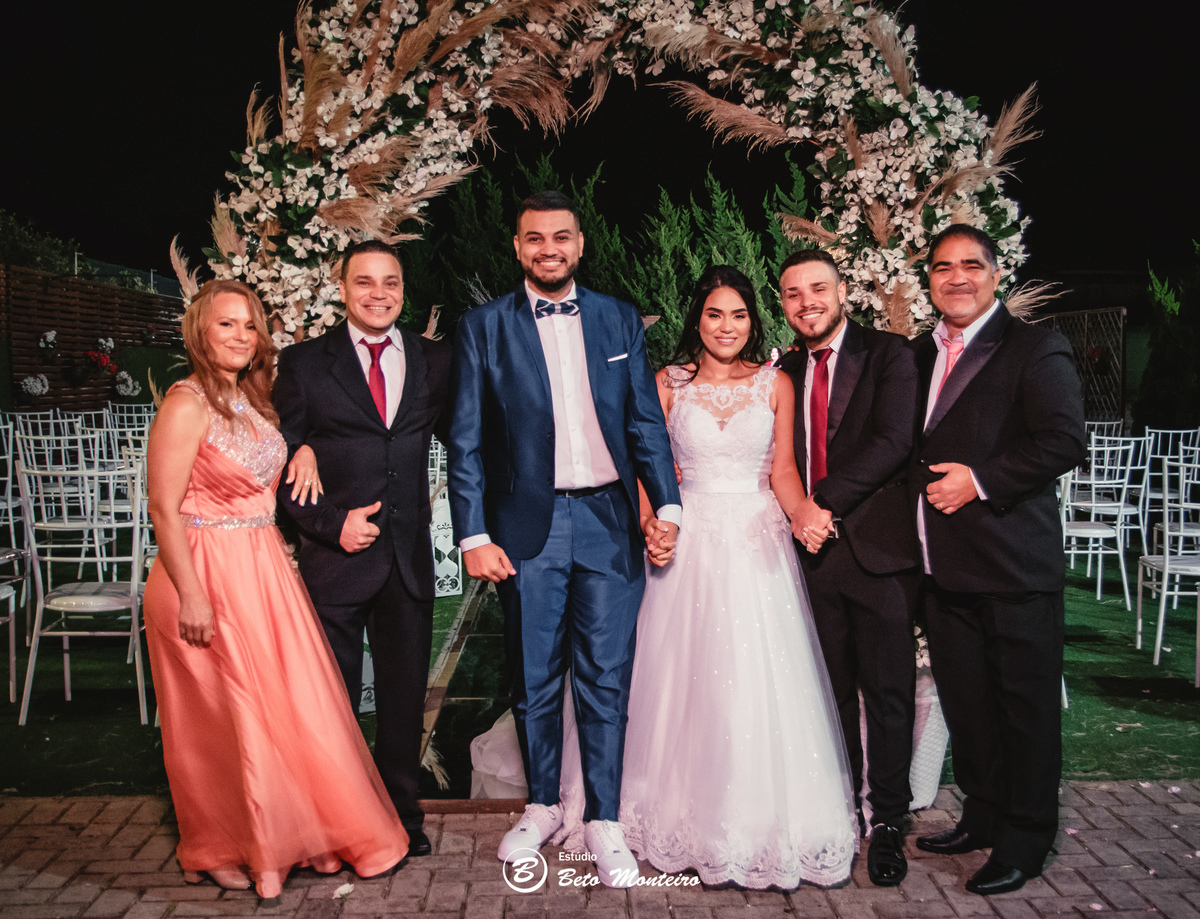 fotografo de casamento - videos de casamento - filmagem - casamento - cinegrafista - filmmaker - wedding - produtora - curitiba - estudio beto monteiro - casal - pre wedding - hellen e kawe - spazio nichele - manu torrecillas