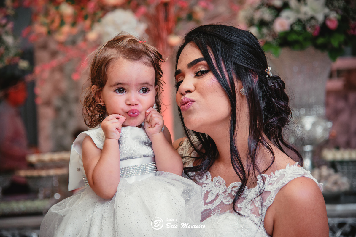 fotografo de casamento - videos de casamento - filmagem - casamento - cinegrafista - filmmaker - wedding - produtora - curitiba - estudio beto monteiro - casal - pre wedding - hellen e kawe - spazio nichele - manu torrecillas