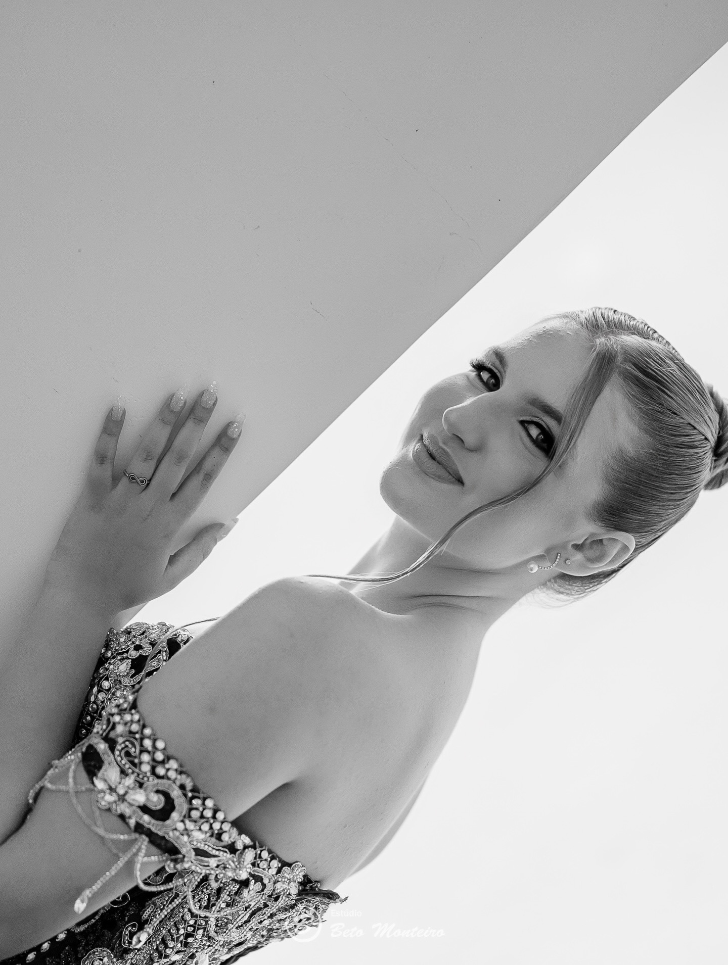 Editorial de Debutante para @rentawish_debut noa incríveis cenários do @castelloreale