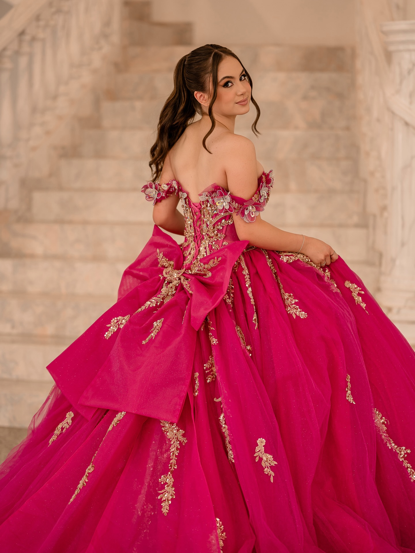 Editorial de Debutante para @rentawish_debut noa incríveis cenários do @castelloreale